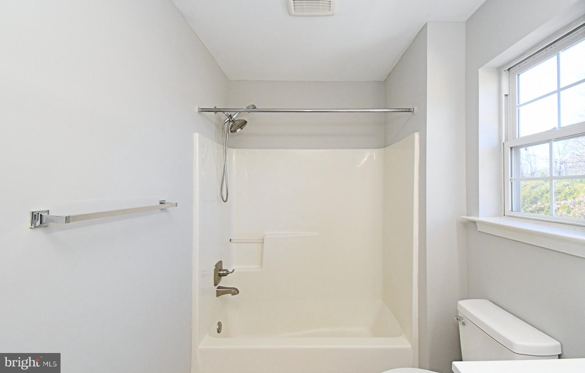 HAMMERSMITH FARM - Residential