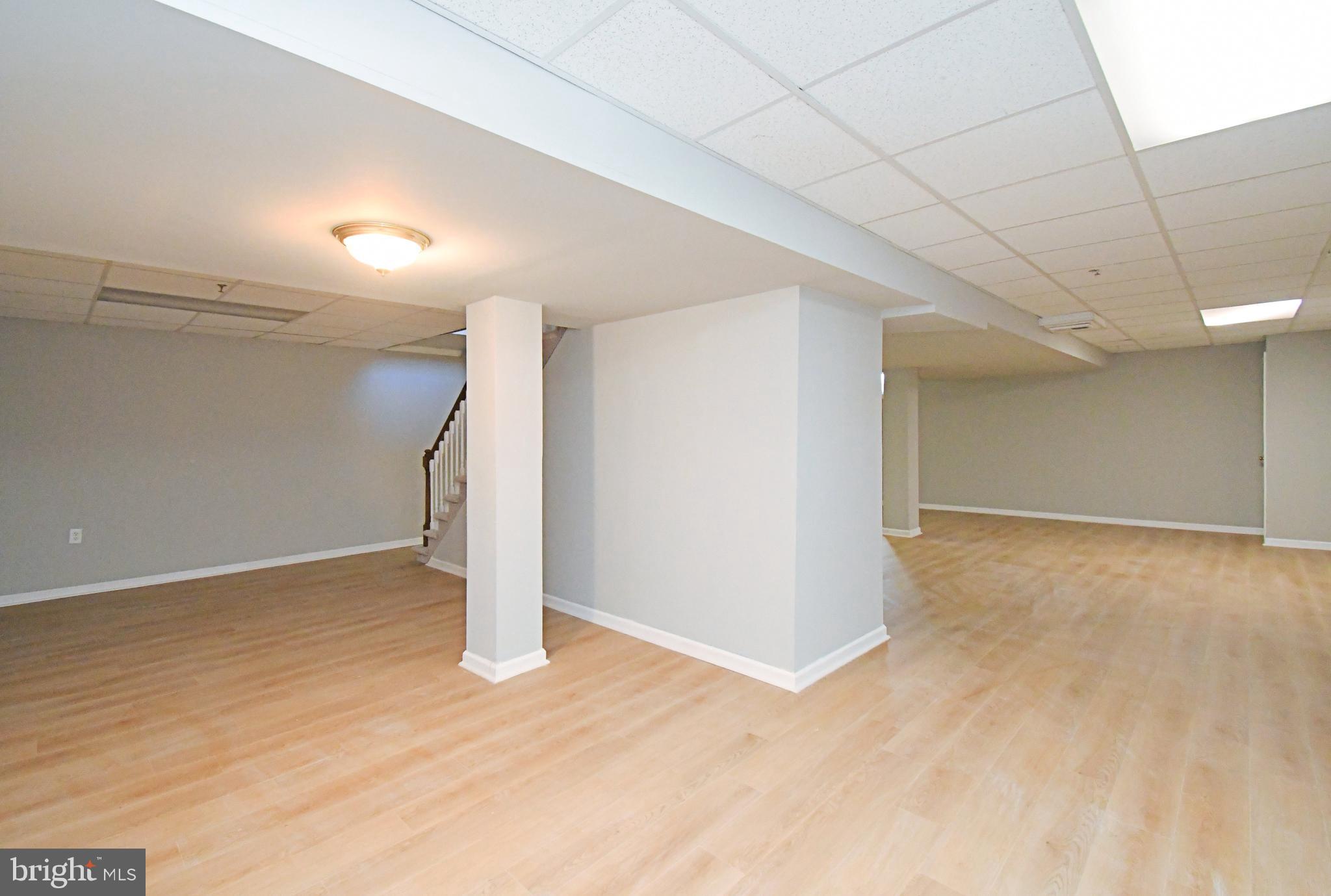 HAMMERSMITH FARM - Residential