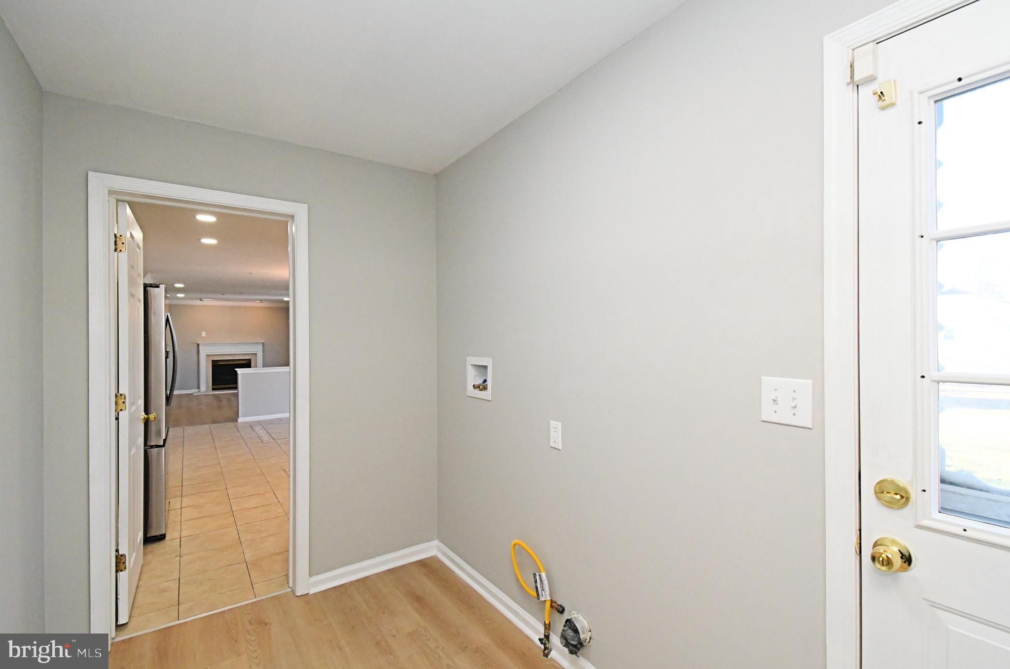 HAMMERSMITH FARM - Residential