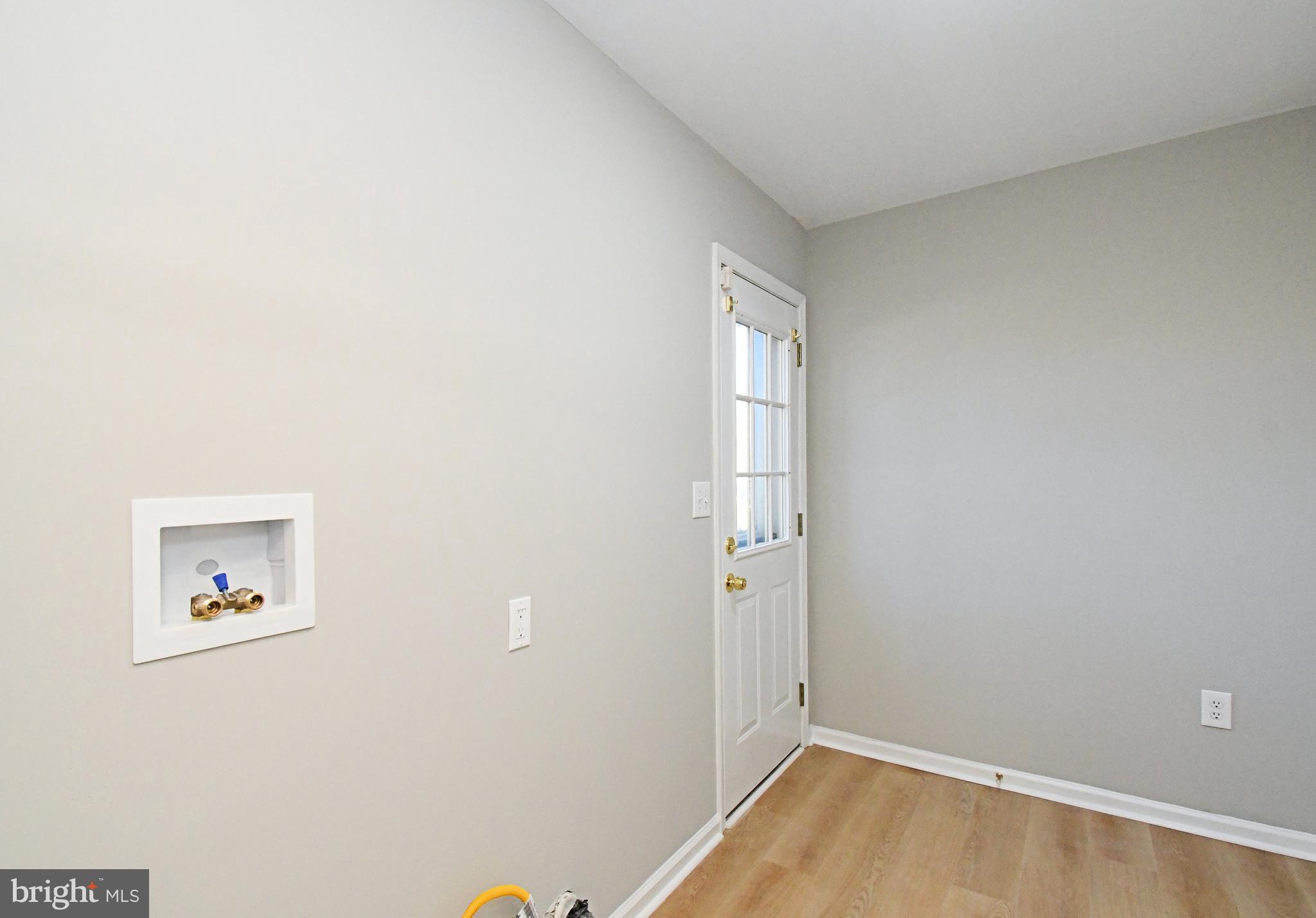 HAMMERSMITH FARM - Residential