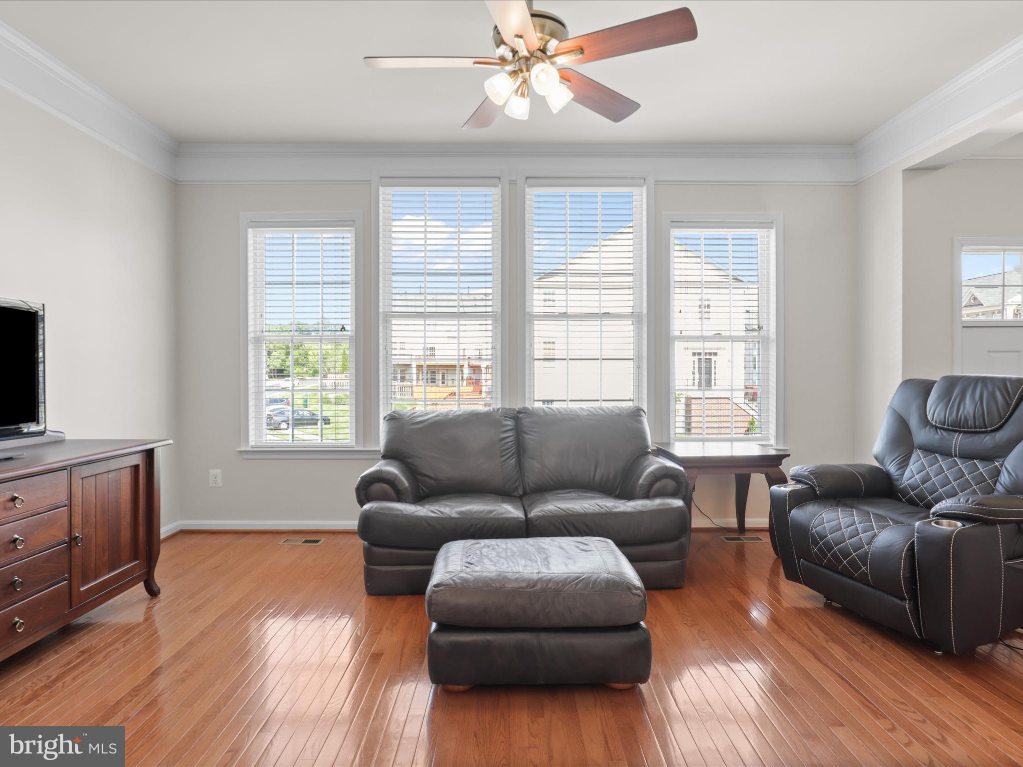 BROADLANDS SOUTH - Residential