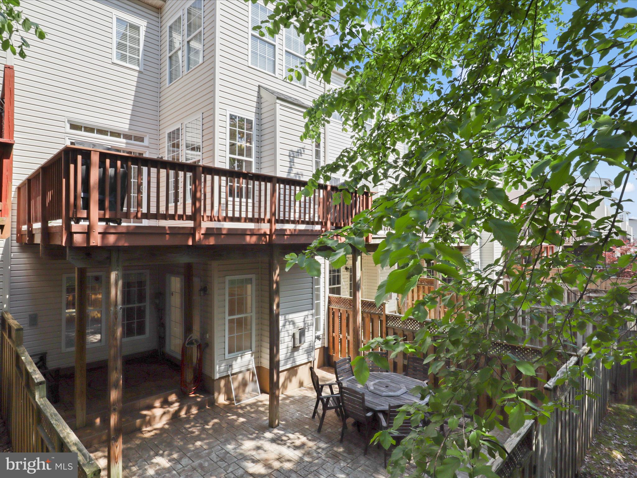 BROADLANDS SOUTH - Residential