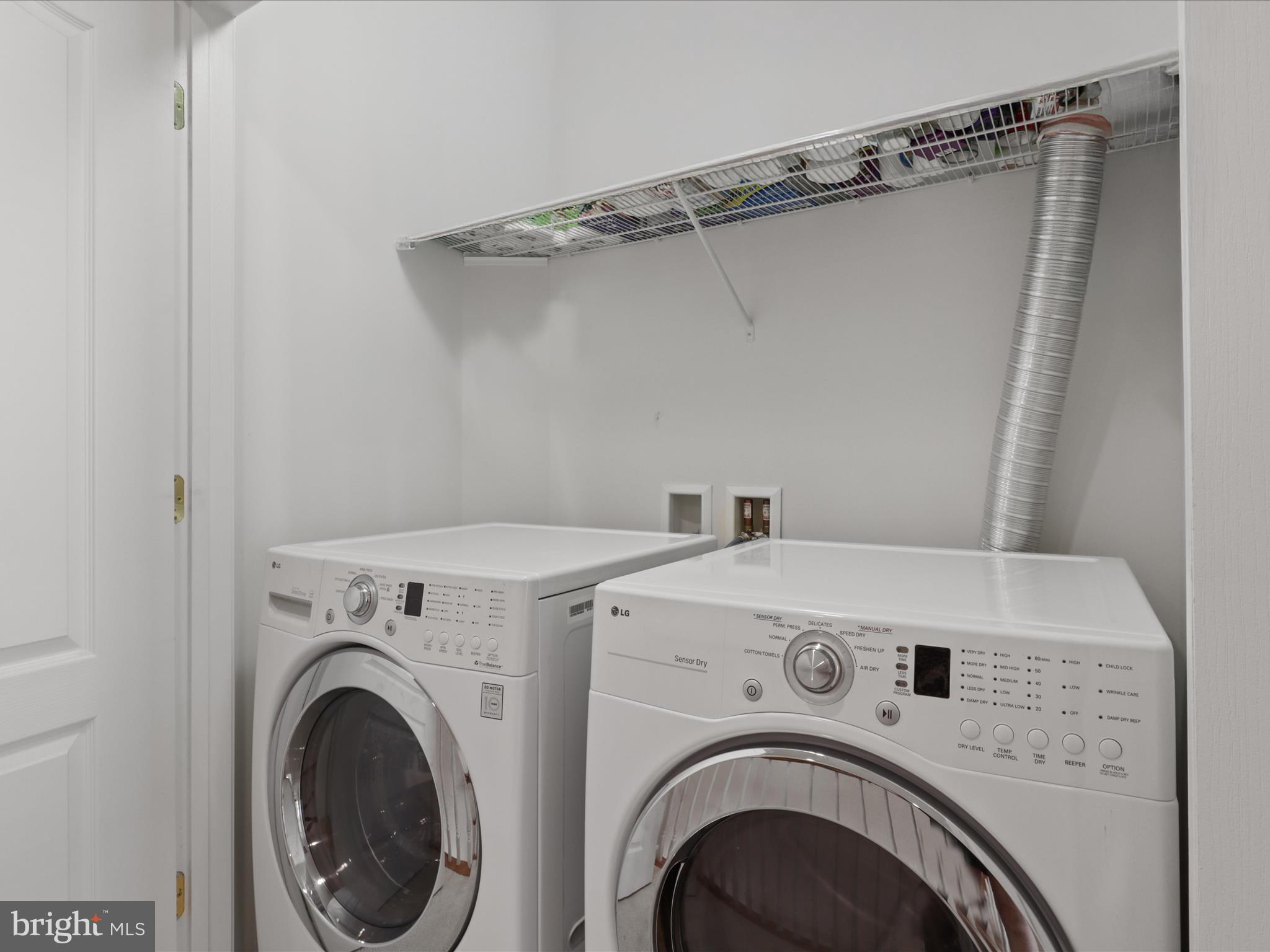 BROADLANDS SOUTH - Residential