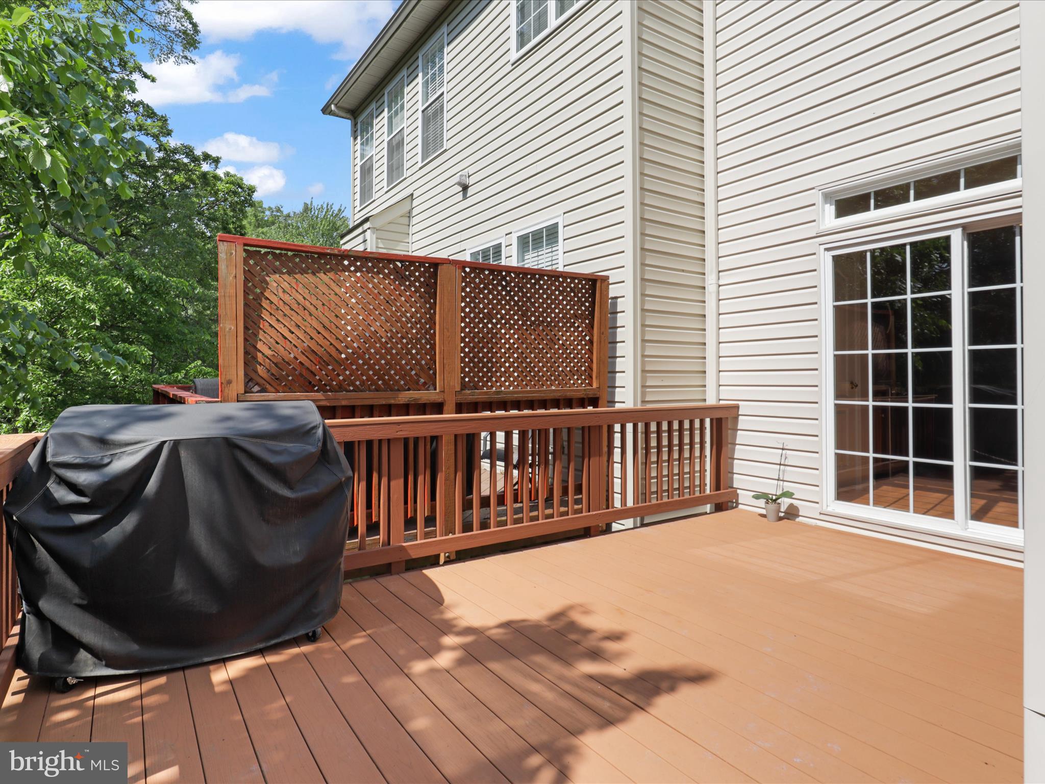 BROADLANDS SOUTH - Residential