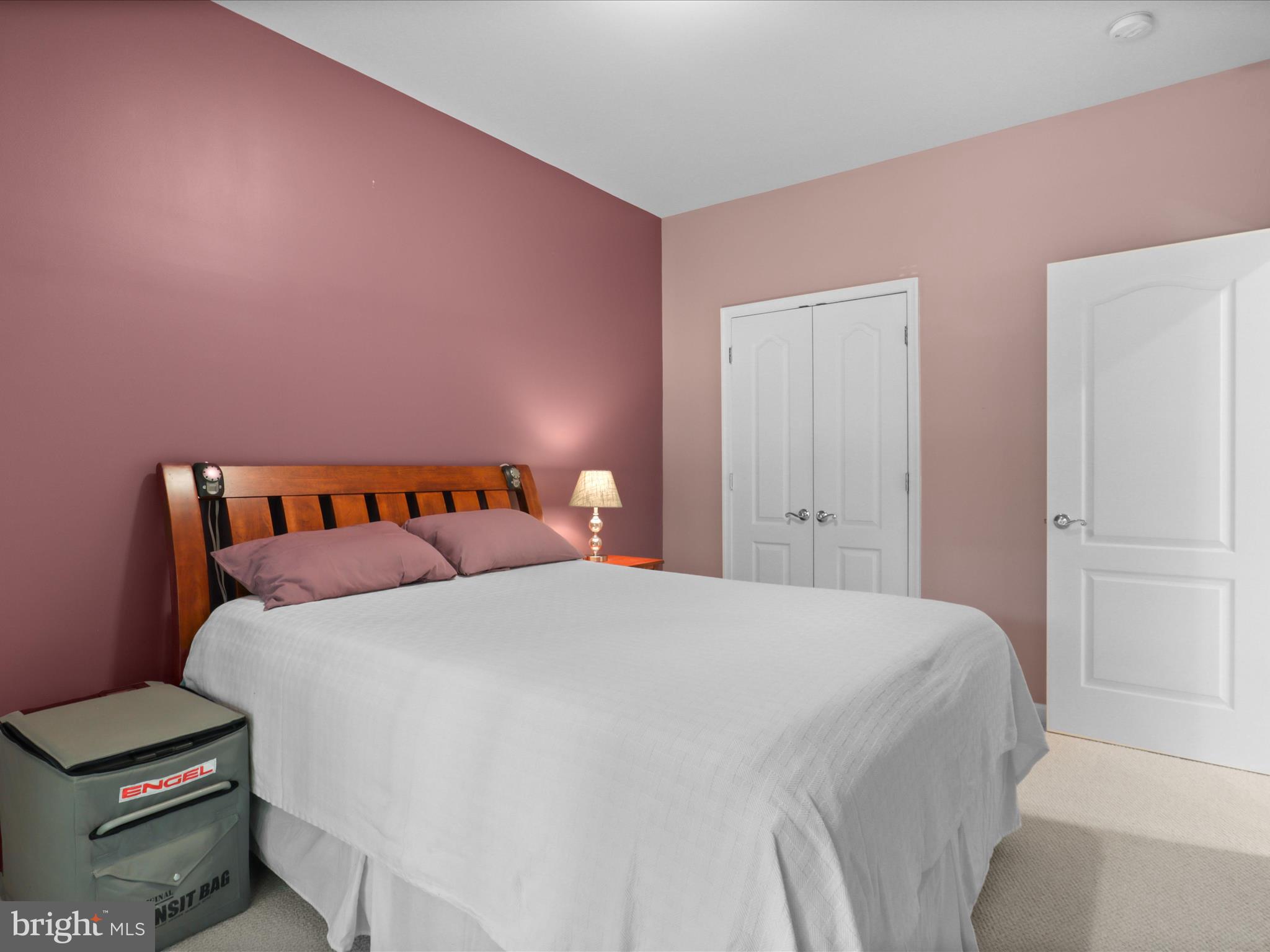 BROADLANDS SOUTH - Residential