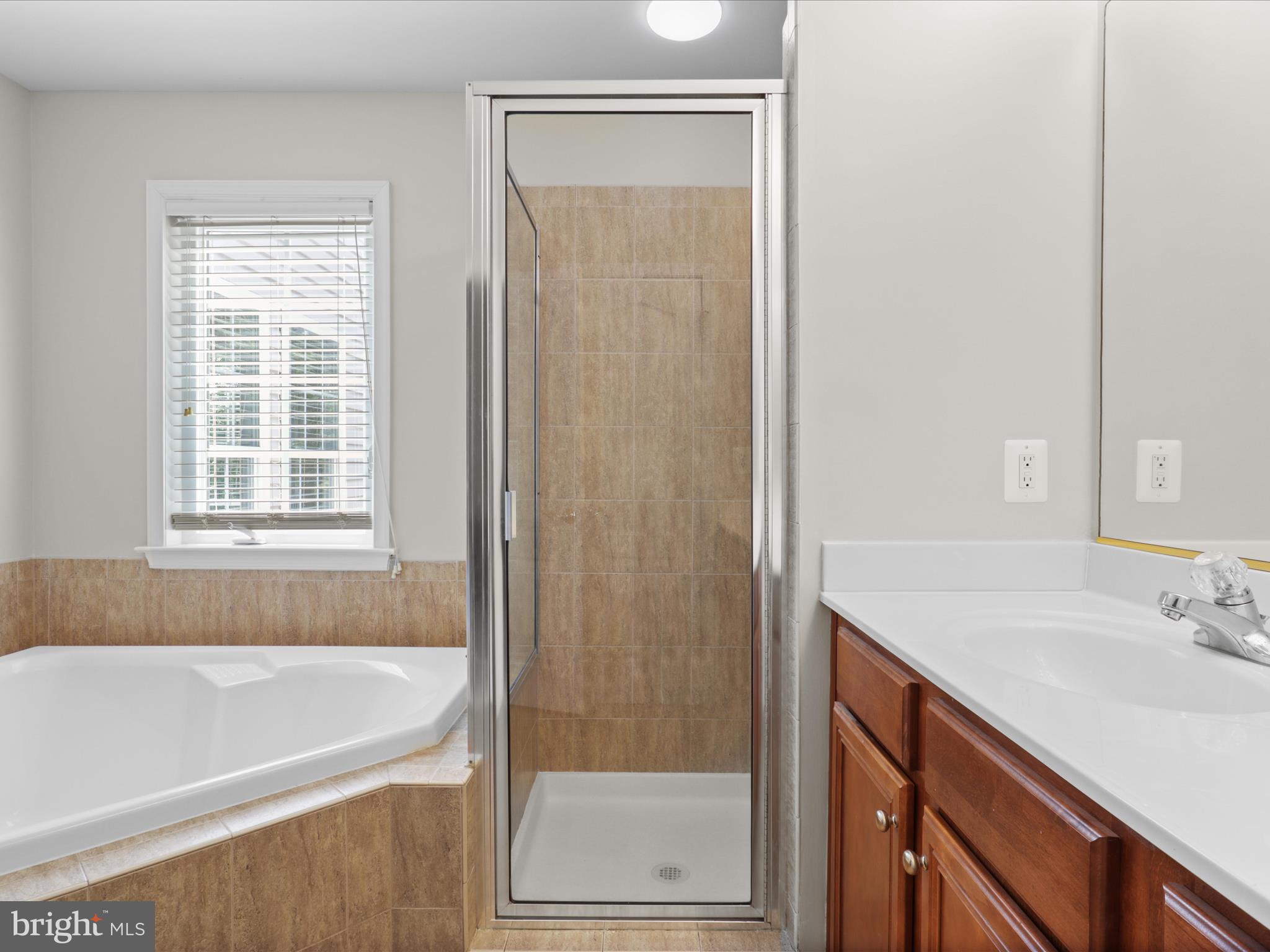 BROADLANDS SOUTH - Residential