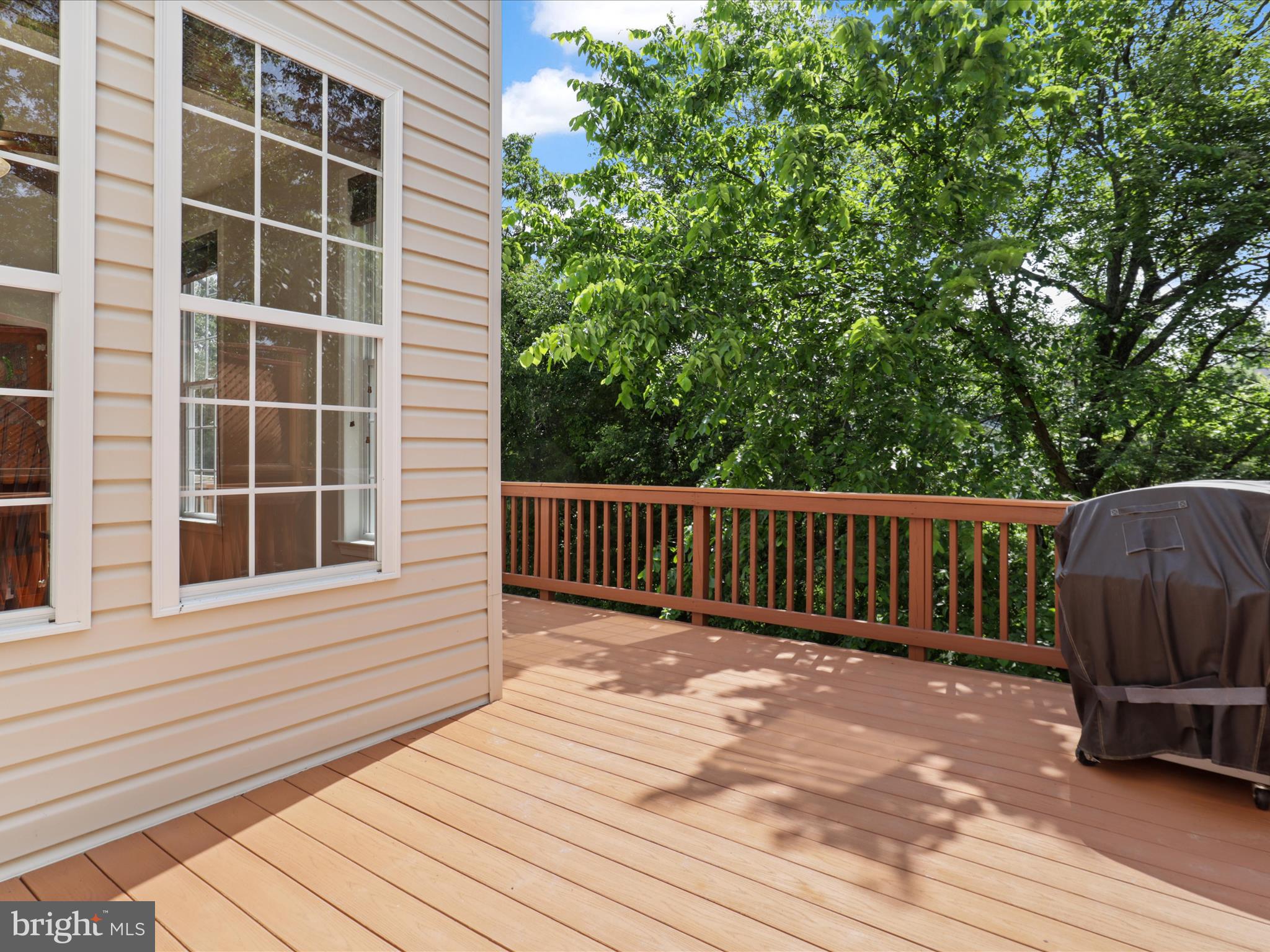 BROADLANDS SOUTH - Residential