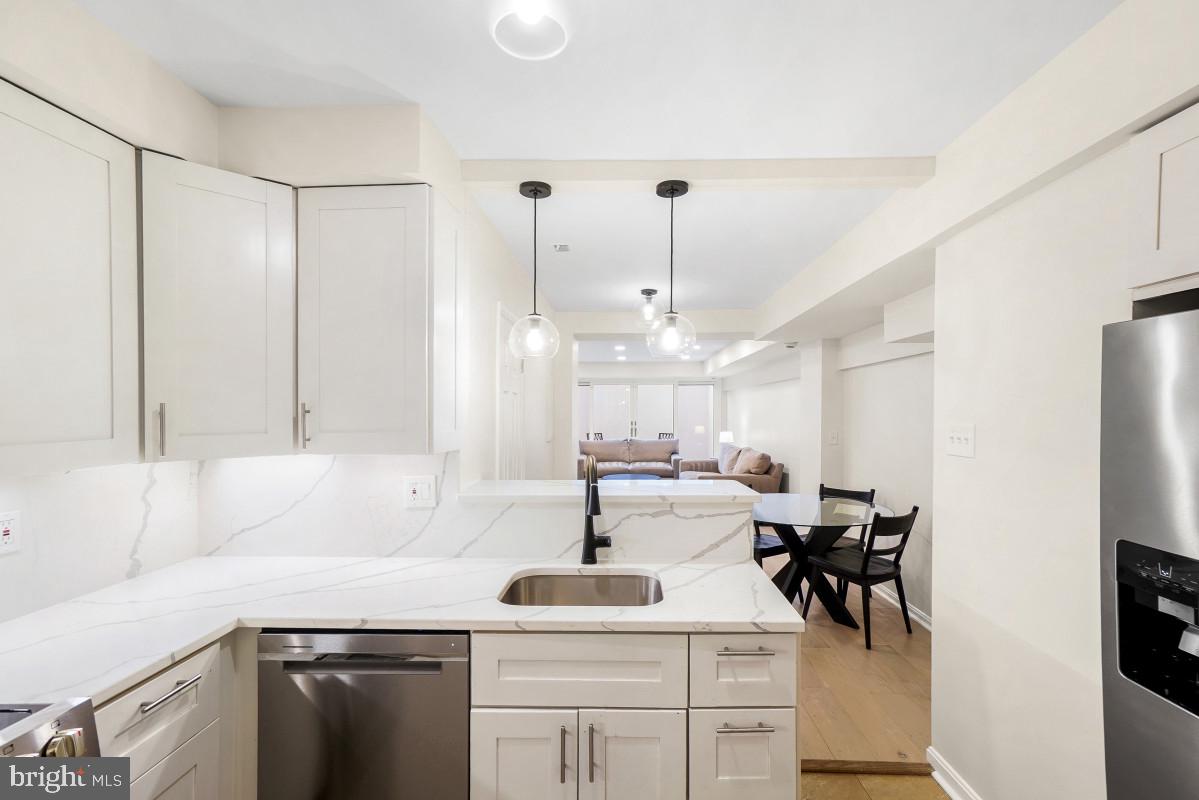 1715 15TH NW 15