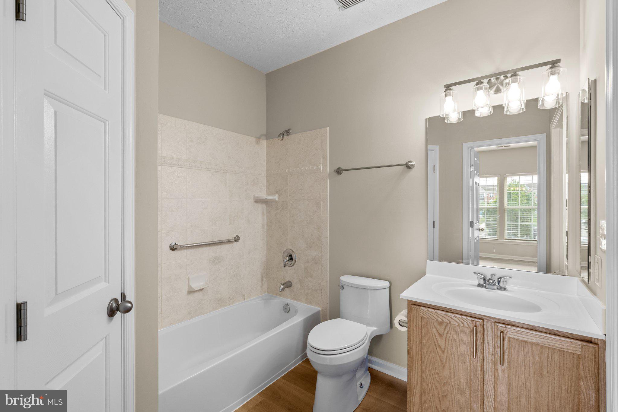 DEVONSHIRE - Residential
