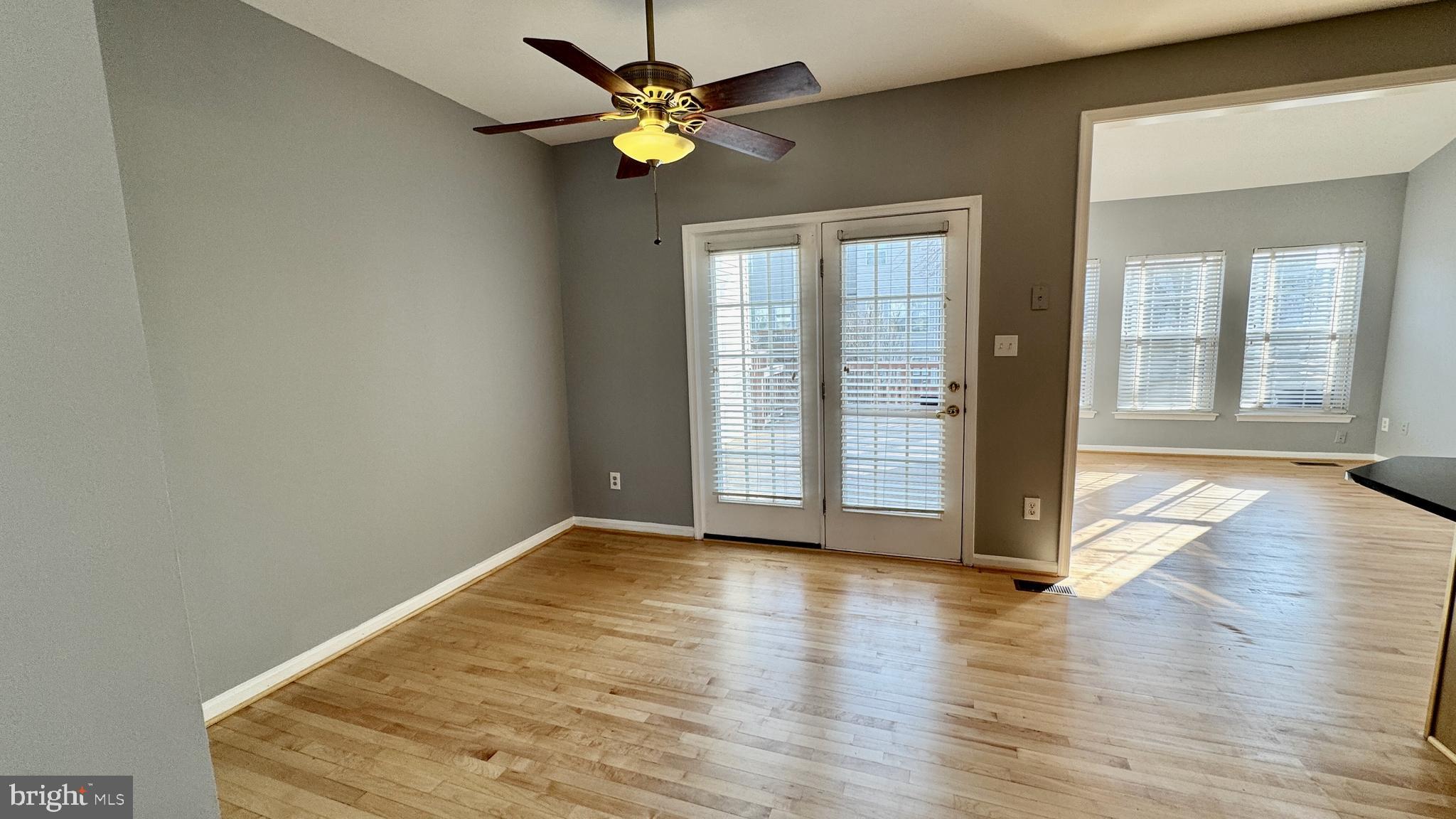 ASHBURN FARM - Residential