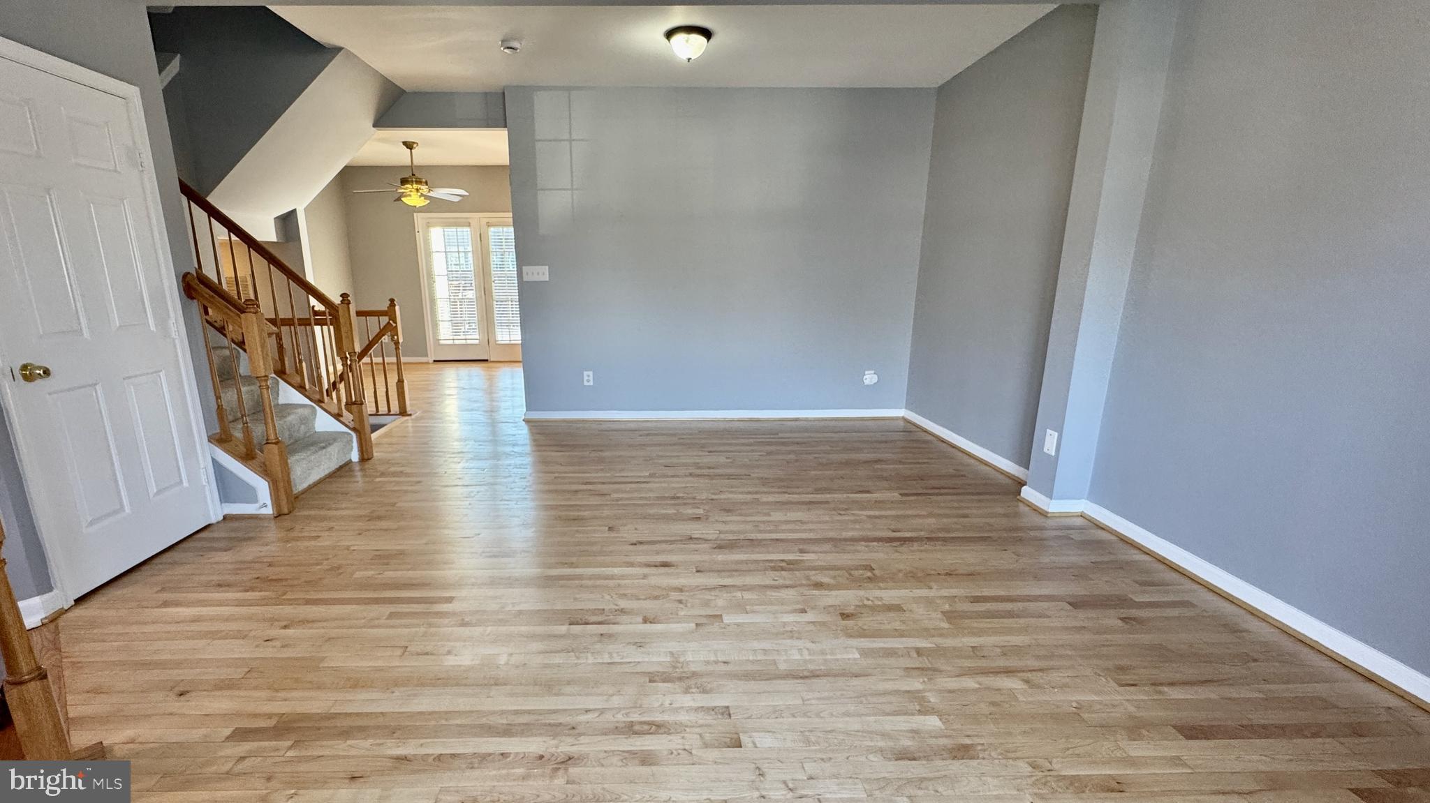 ASHBURN FARM - Residential