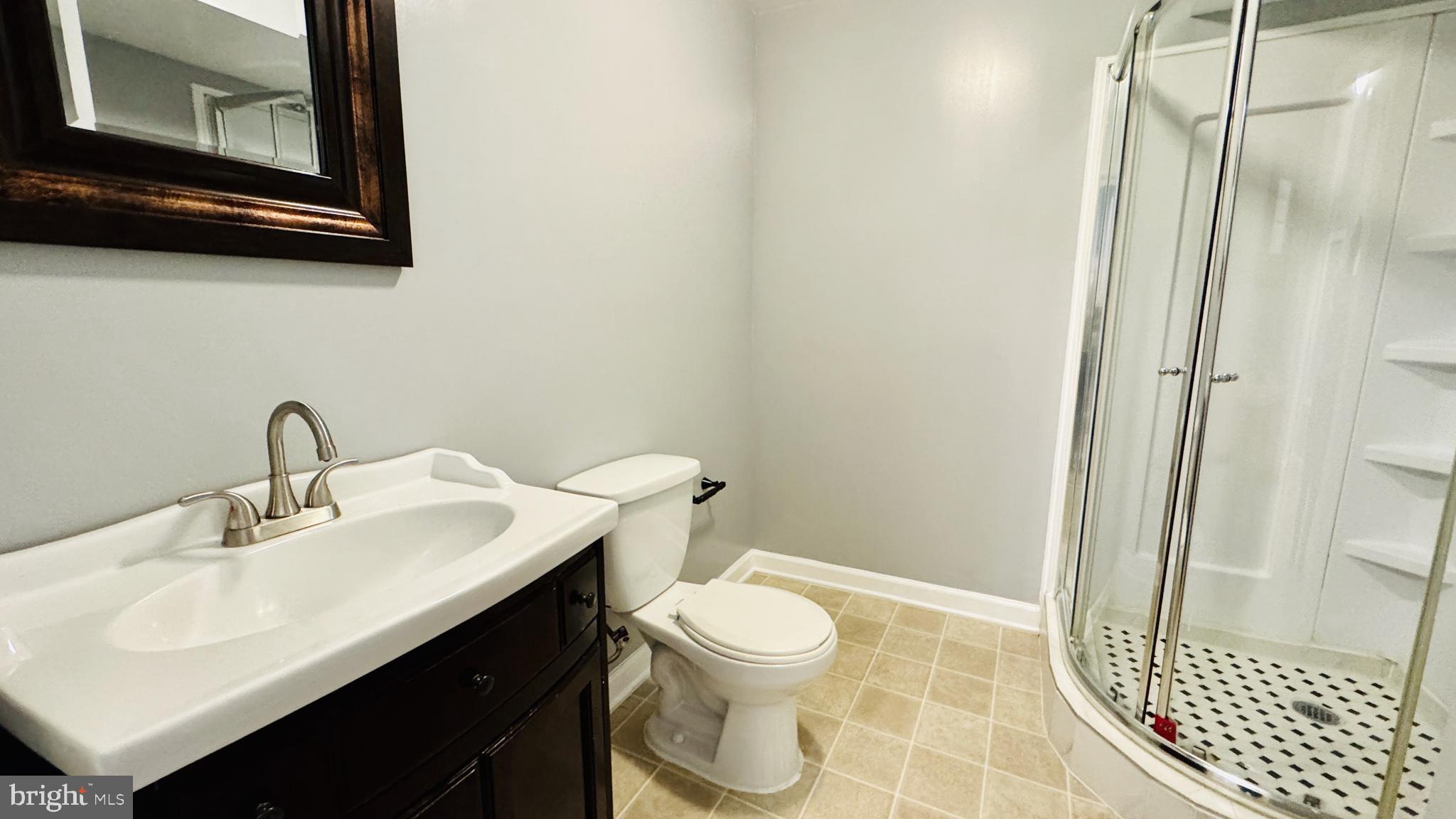 ASHBURN FARM - Residential