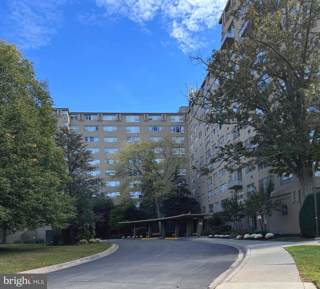 Photo of 1030 E Lancaster Avenue #1029, BRYN MAWR, PA 19010 (MLS # PADE2102188)
