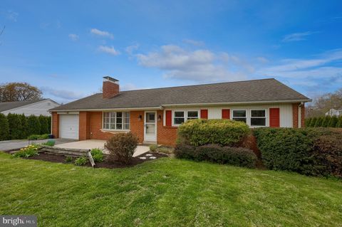 68 LINDA AVENUE LANCASTER PA 17602