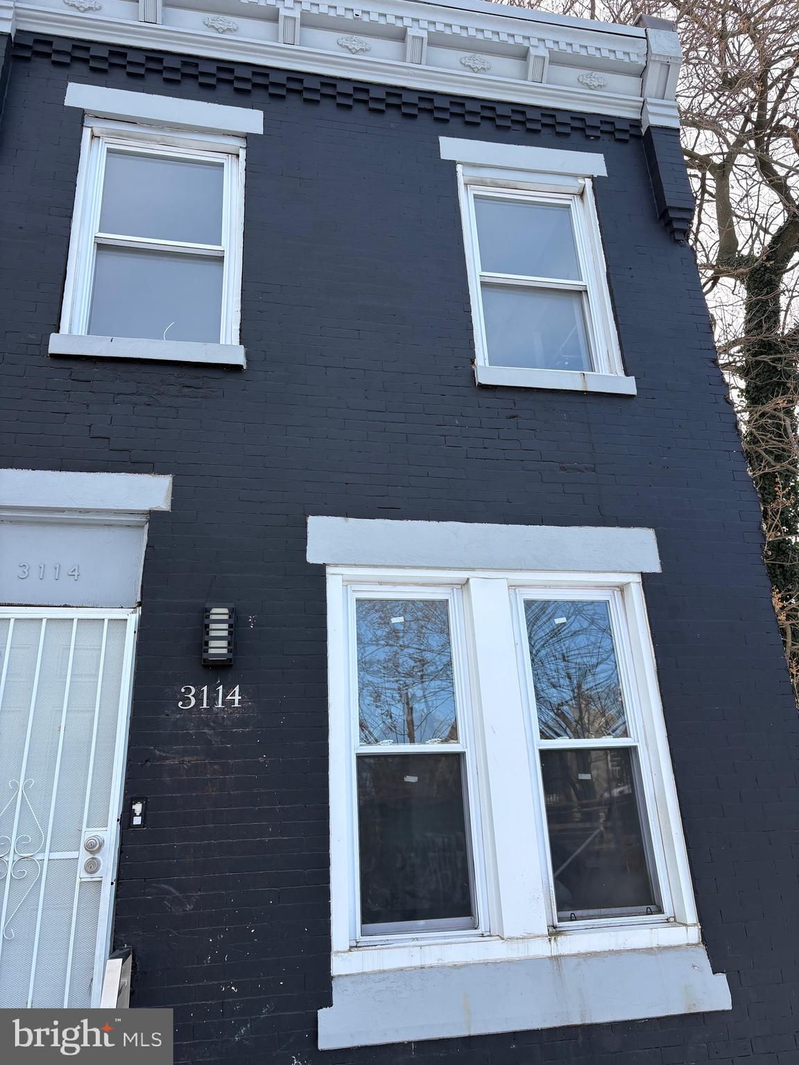 3114 W ARIZONA STREET