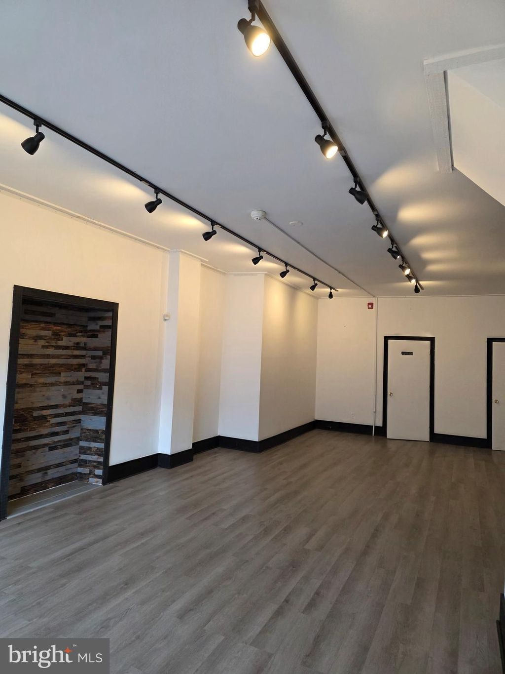 Photo of 107 S Easton Road #105 B - A.K.A. 107 B, GLENSIDE, PA 19038 (MLS # PAMC2159524)