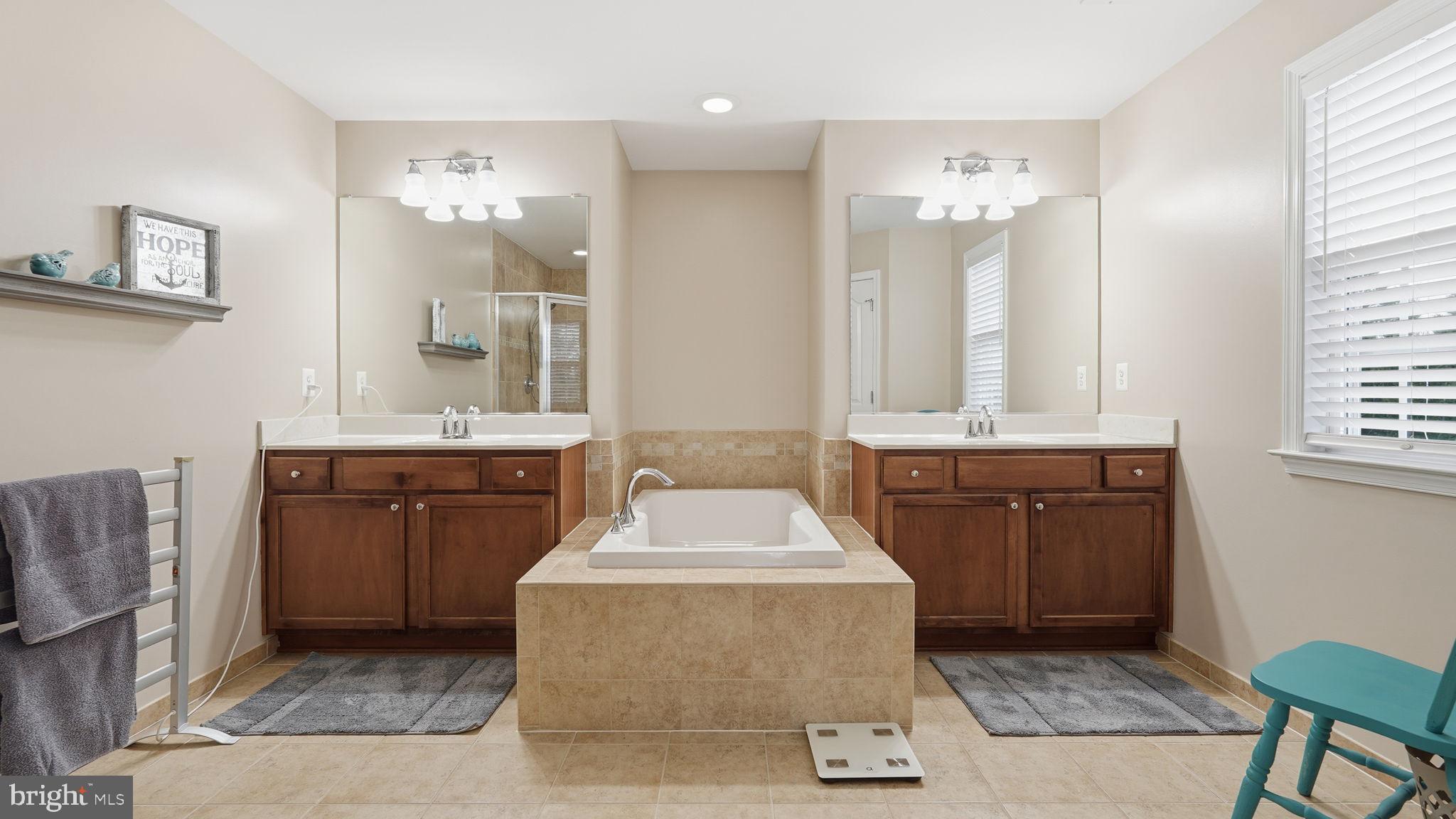 HILLS OF AQUIA - Residential