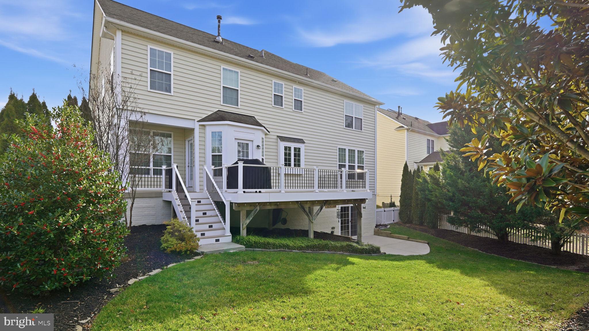 HILLS OF AQUIA - Residential