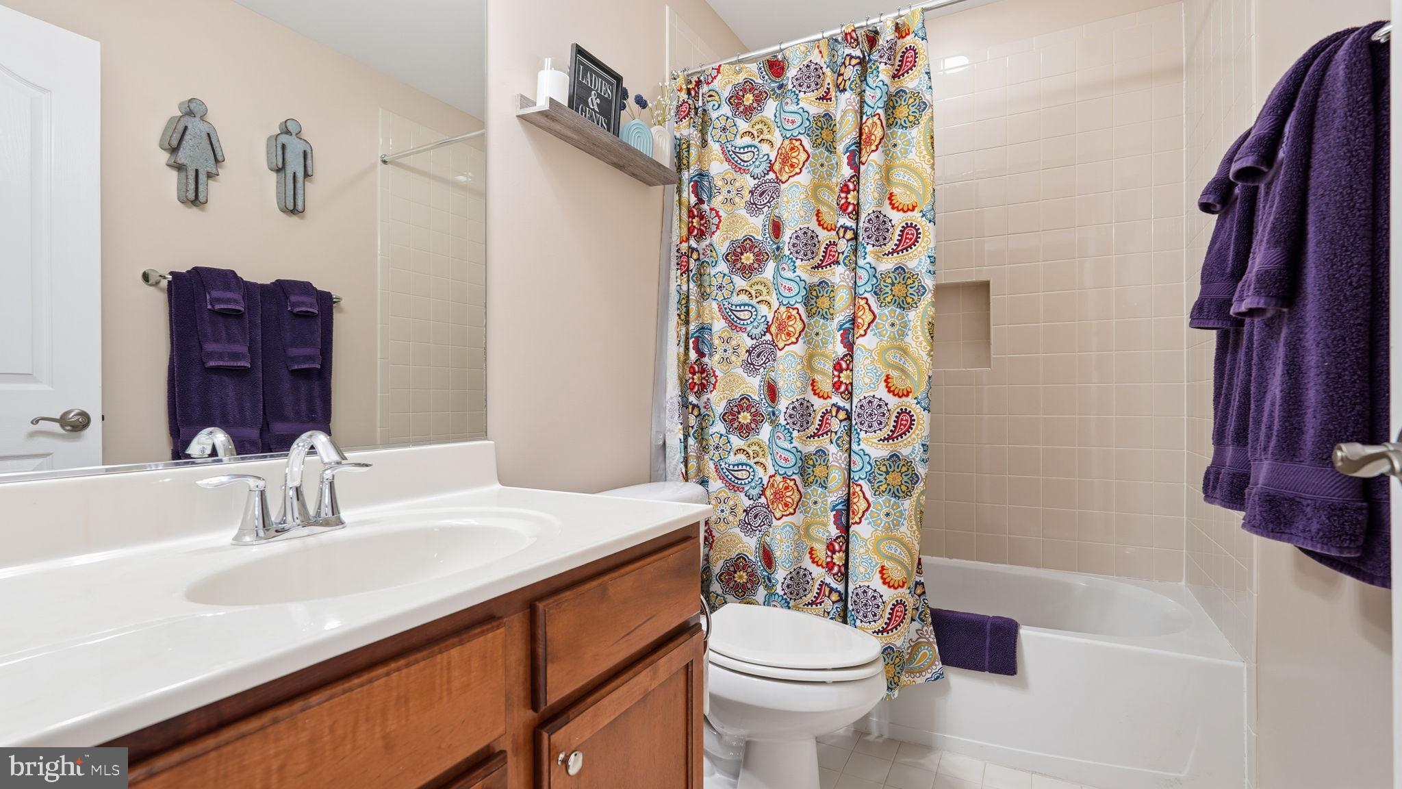 HILLS OF AQUIA - Residential