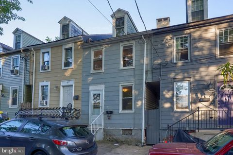 Photo of 653 Fremont Street, LANCASTER, PA 17603 (MLS # PALA2075980)