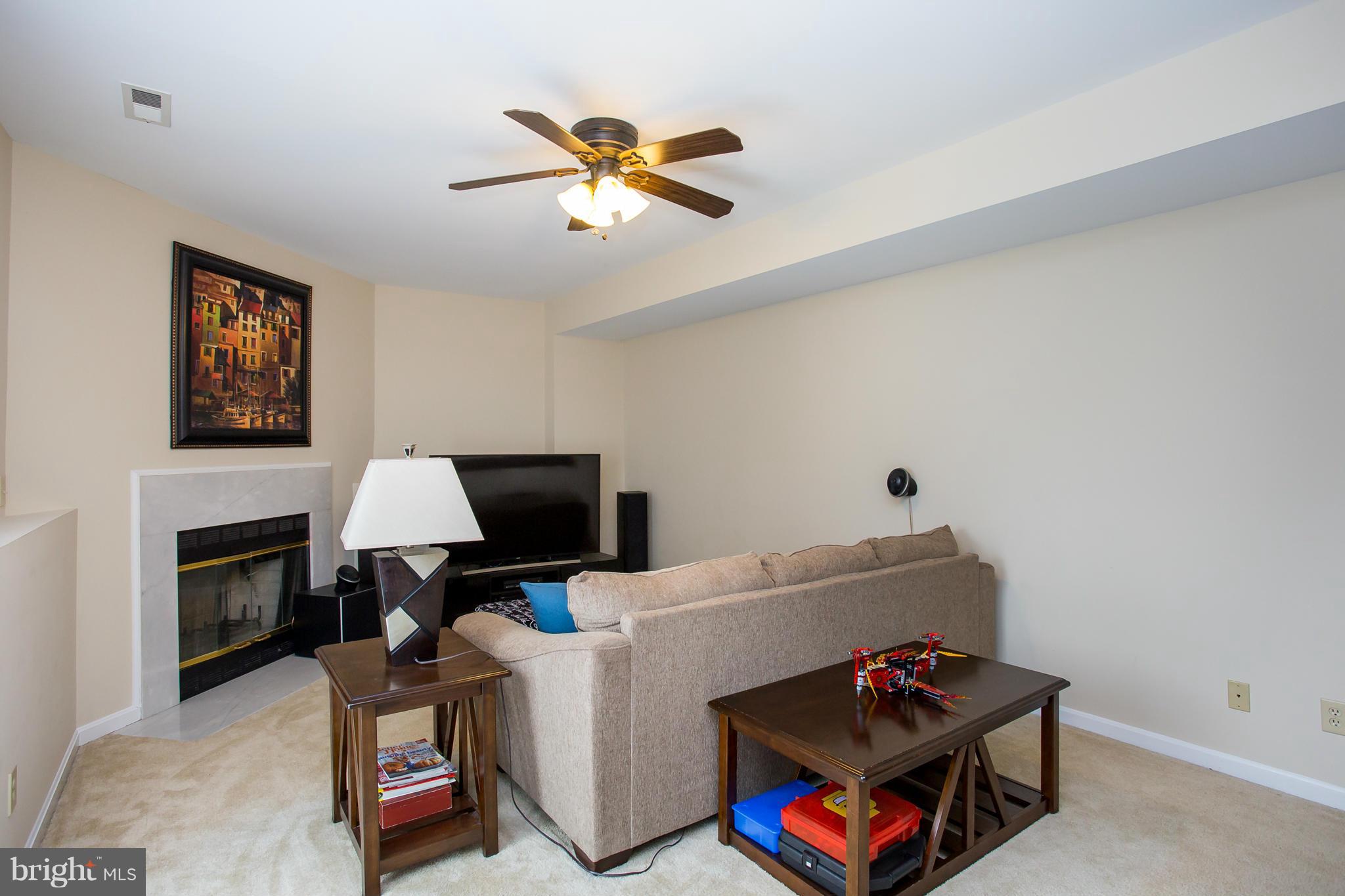 MAPLE GROVE - Residential