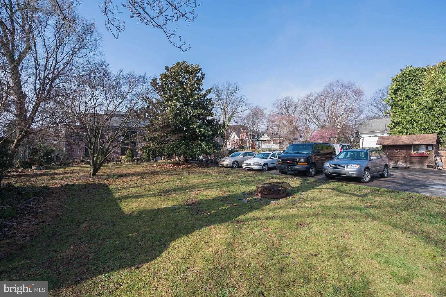 GERMANTOWN - Residential