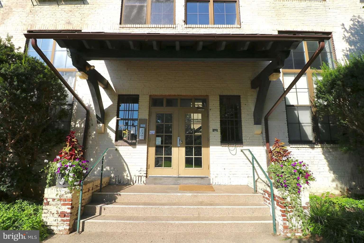 GERMANTOWN - Residential