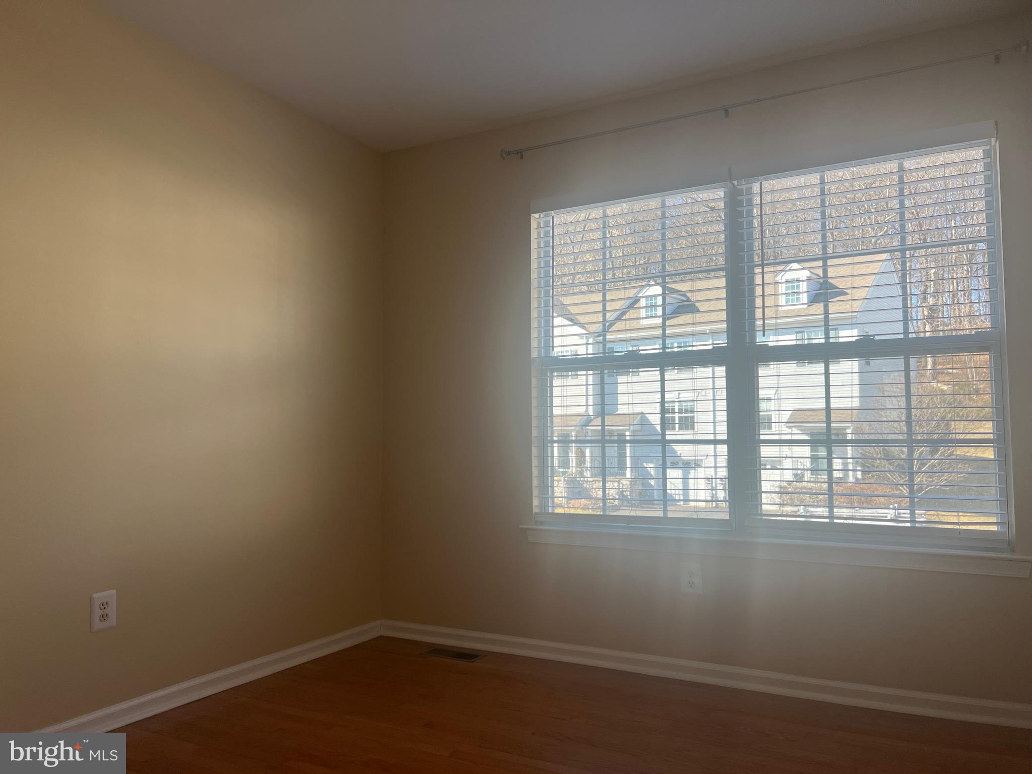 PATRIOTS RIDGE - Residential Lease