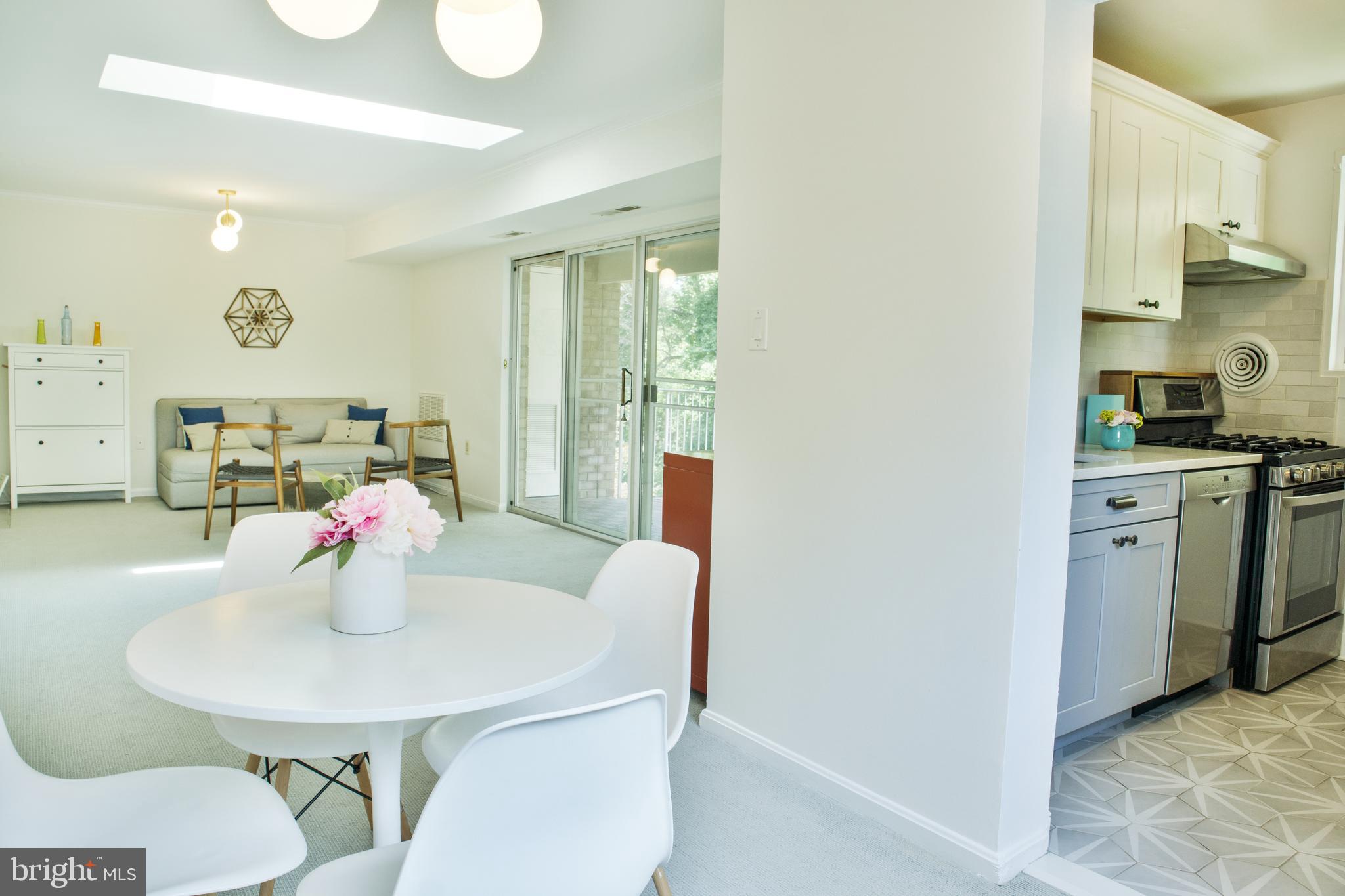 KALMIA LEE CONDO - Residential