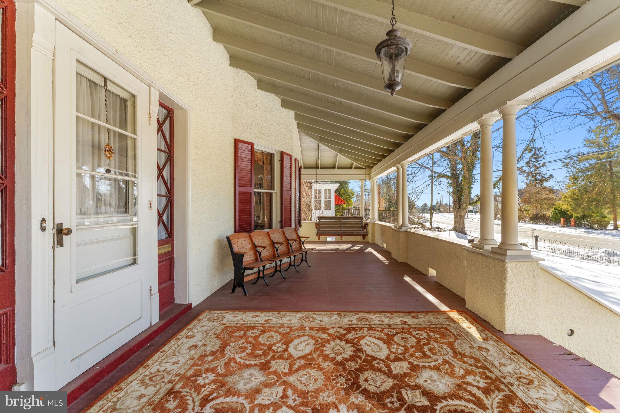 HISTORIC CHARLES TOWN - Residential