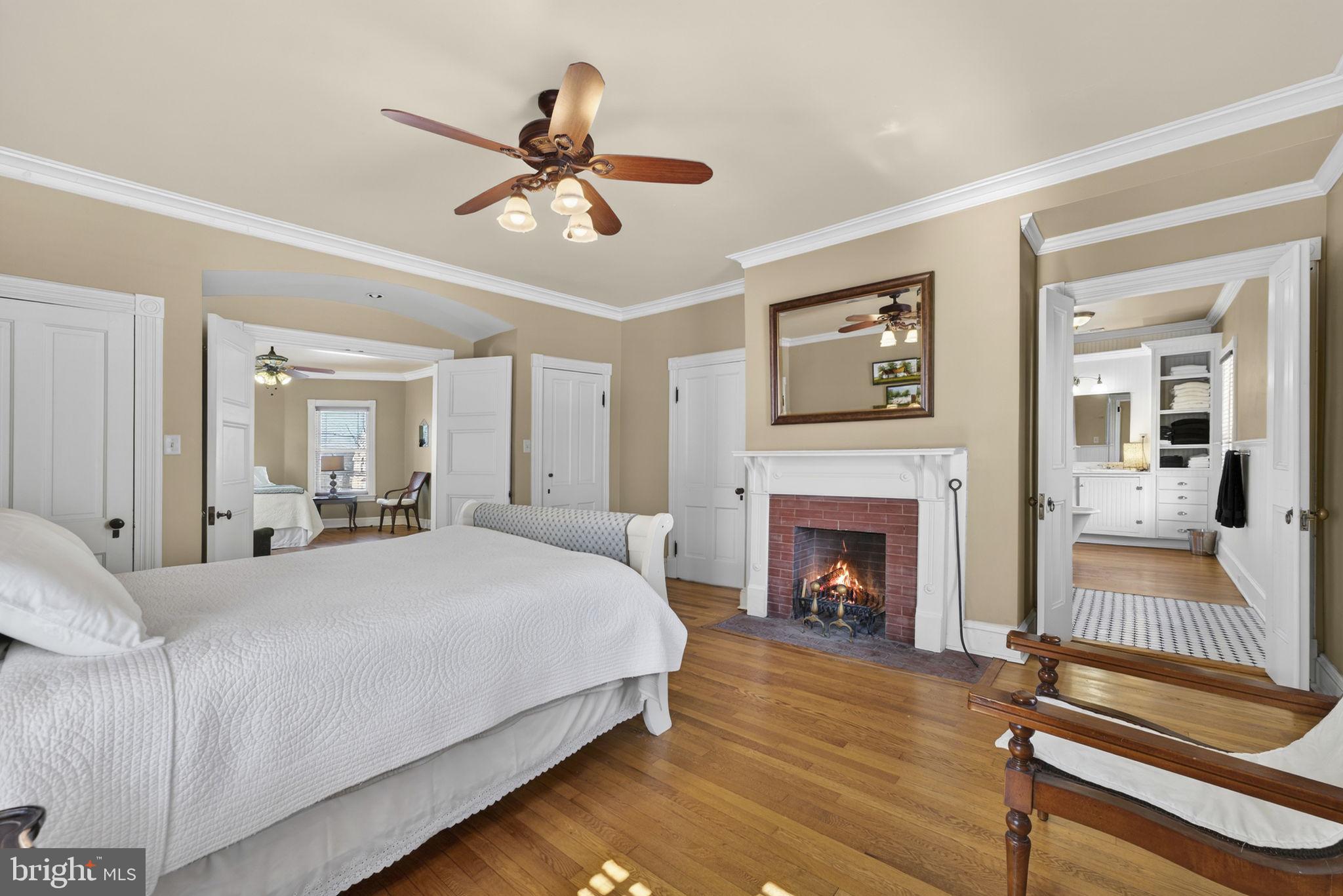 HISTORIC CHARLES TOWN - Residential