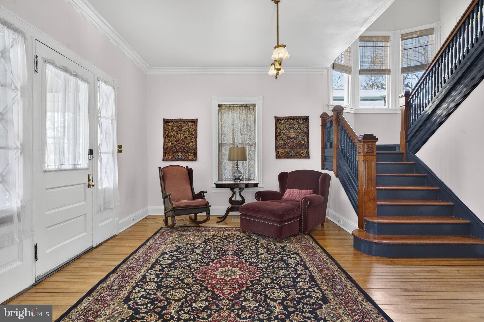 HISTORIC CHARLES TOWN - Residential