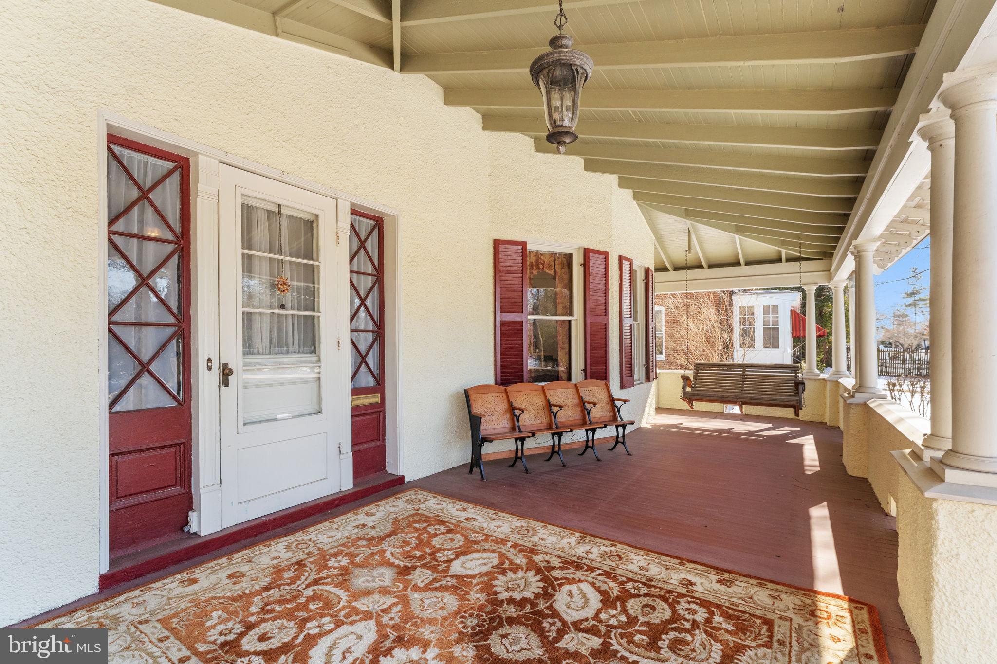 HISTORIC CHARLES TOWN - Residential