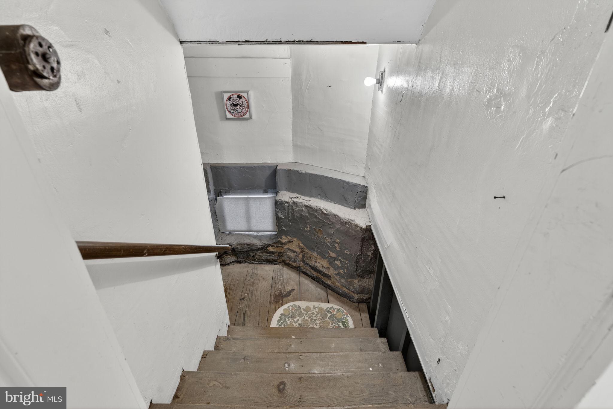 HISTORIC CHARLES TOWN - Residential