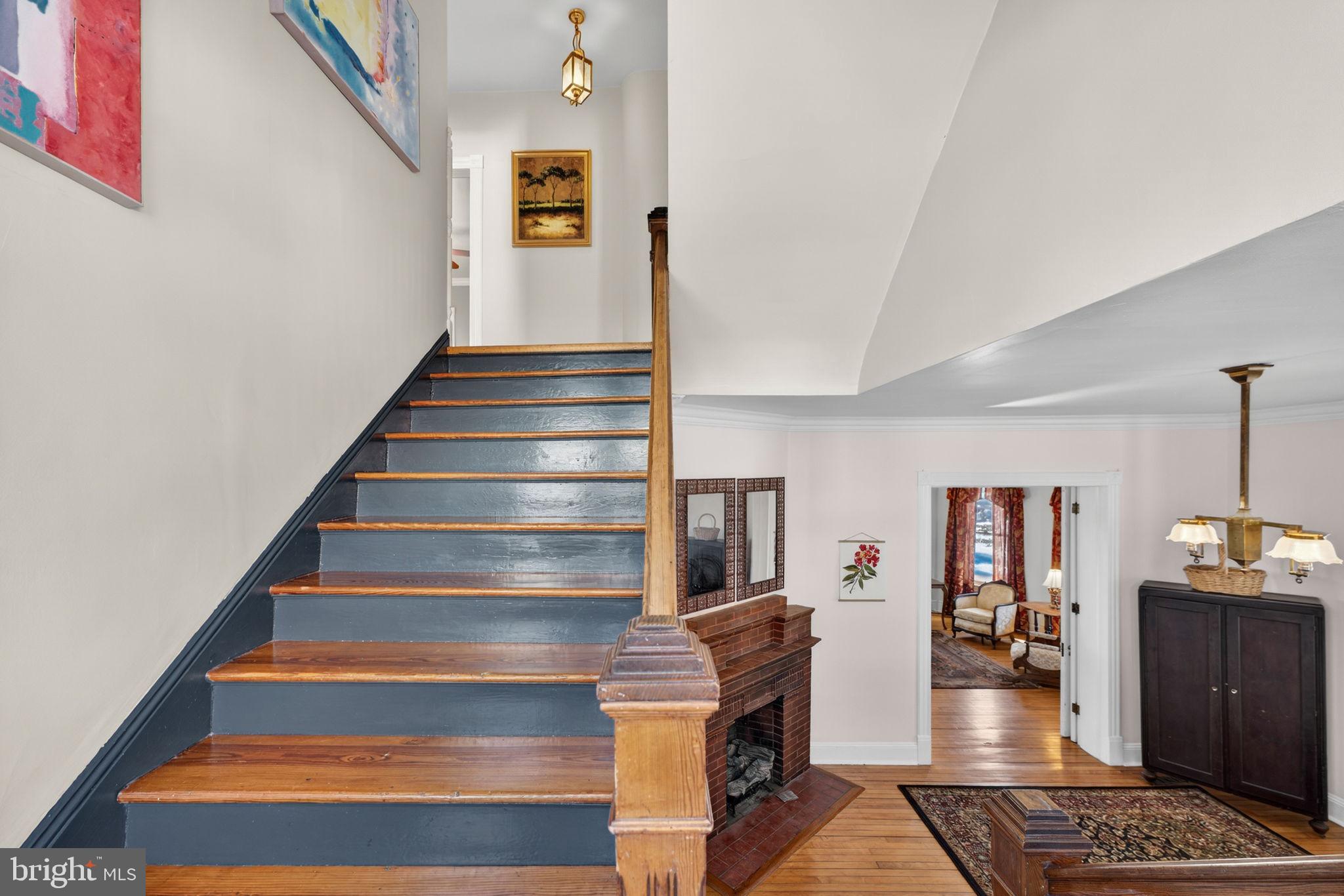 HISTORIC CHARLES TOWN - Residential