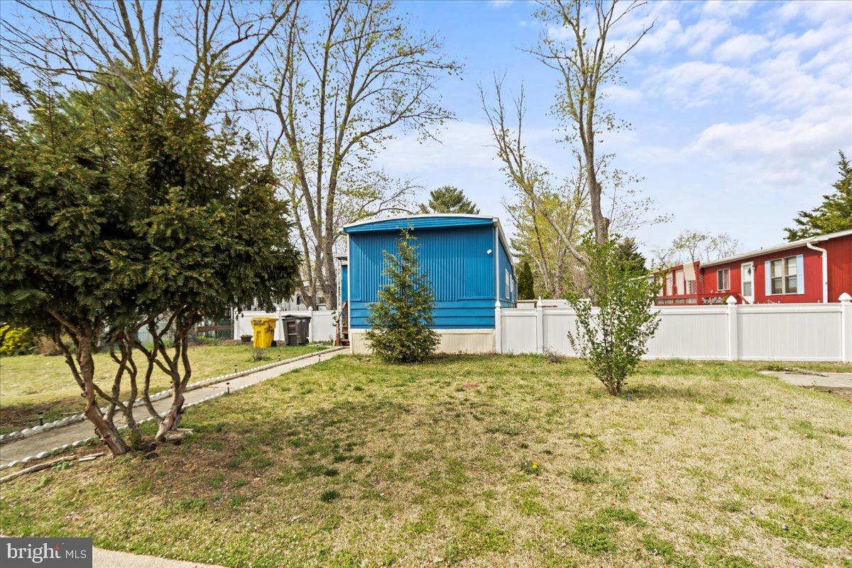 MARYLAND MANOR MOBILE HOME PARK - Residential