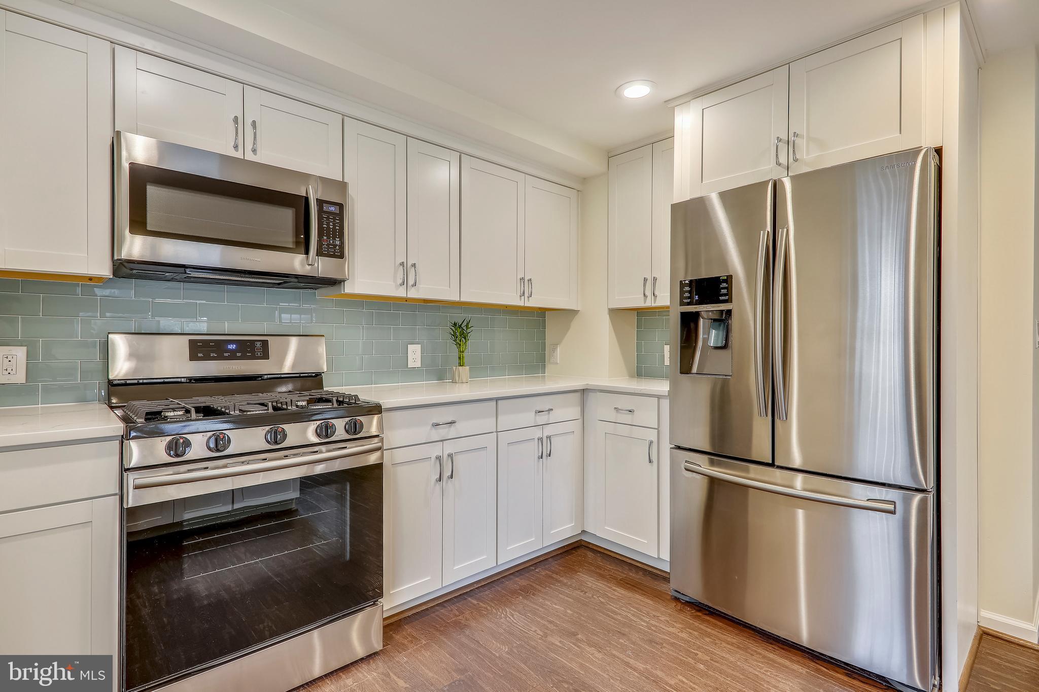 SILVER SPRING - Residential Lease