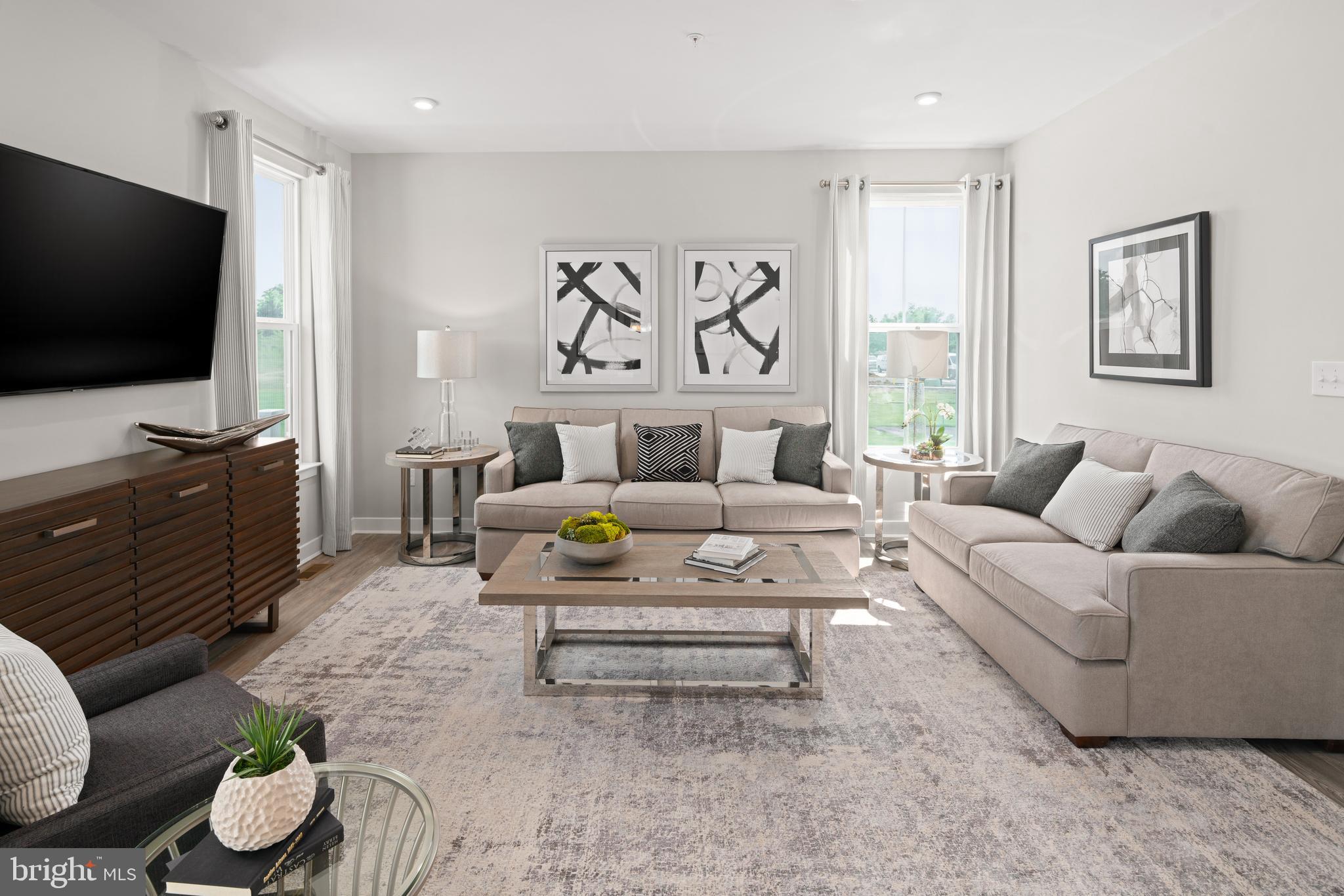 LONGWOOD PRESERVE - Residential