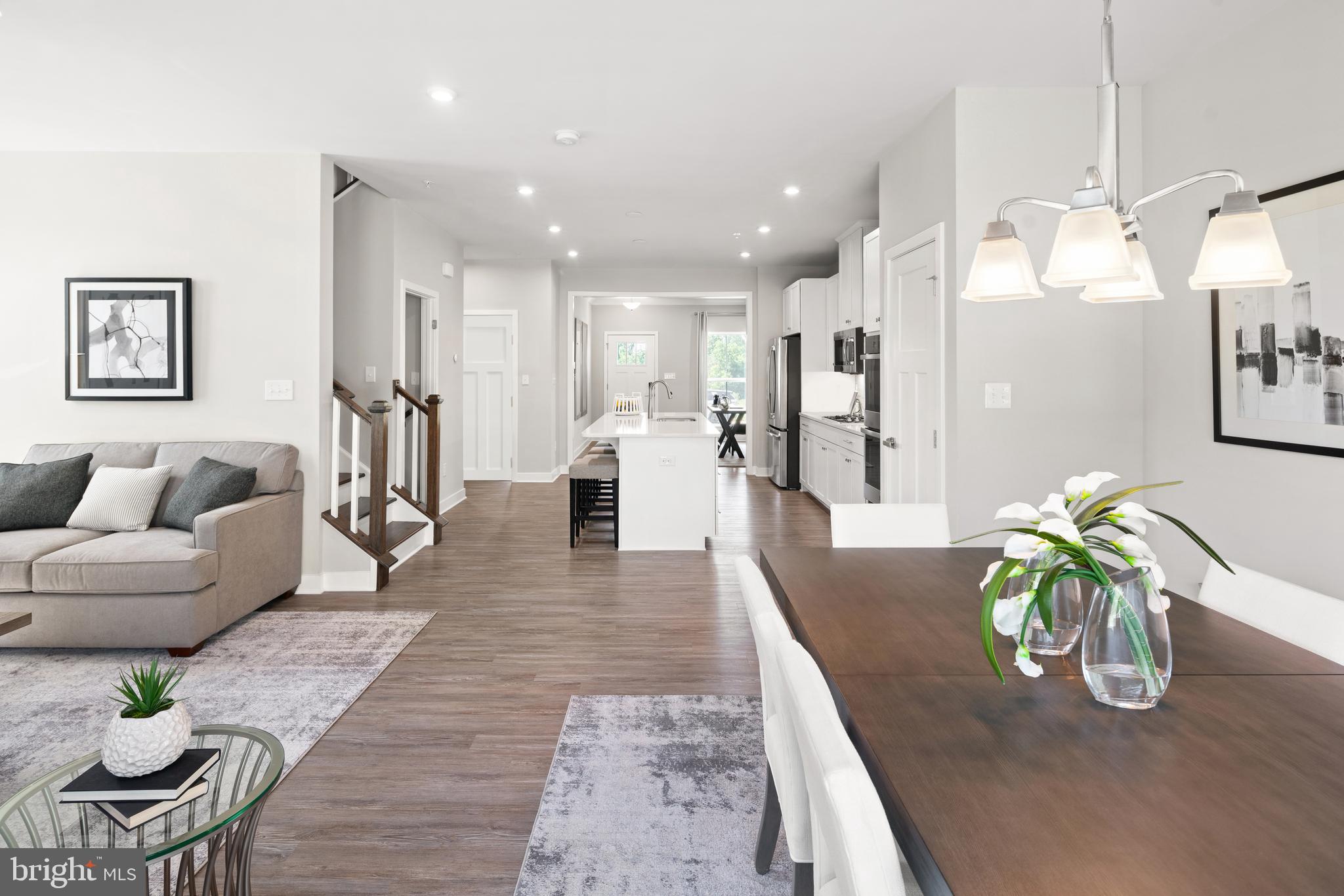 LONGWOOD PRESERVE - Residential