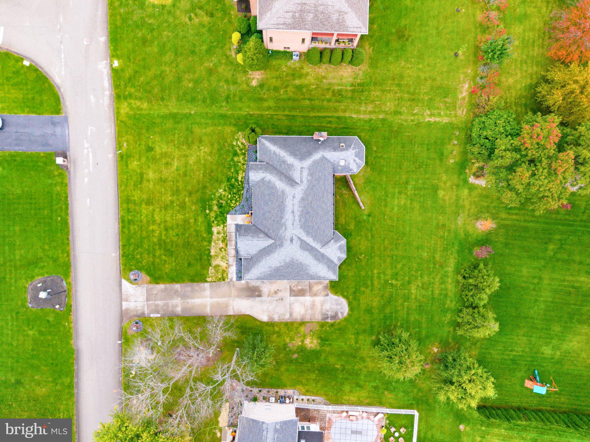 365 SARATOGA DRIVE