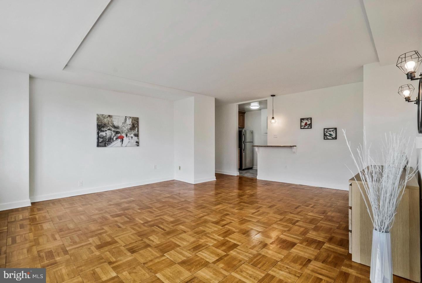1111 ARLINGTON BOULEVARD 842