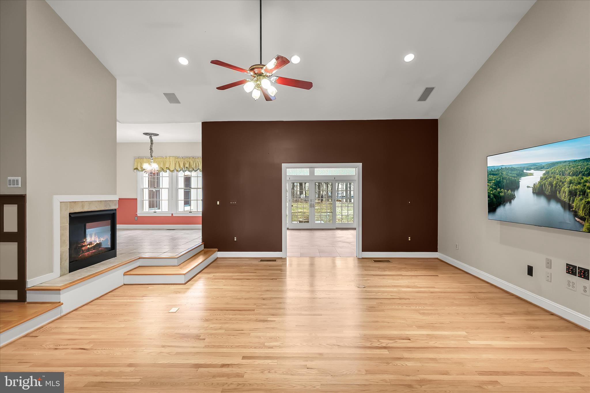 GREENSIDE VISTA - Residential