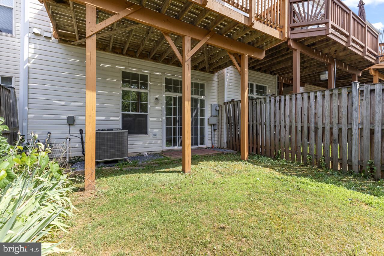 BLOOMS MILL - Residential Lease