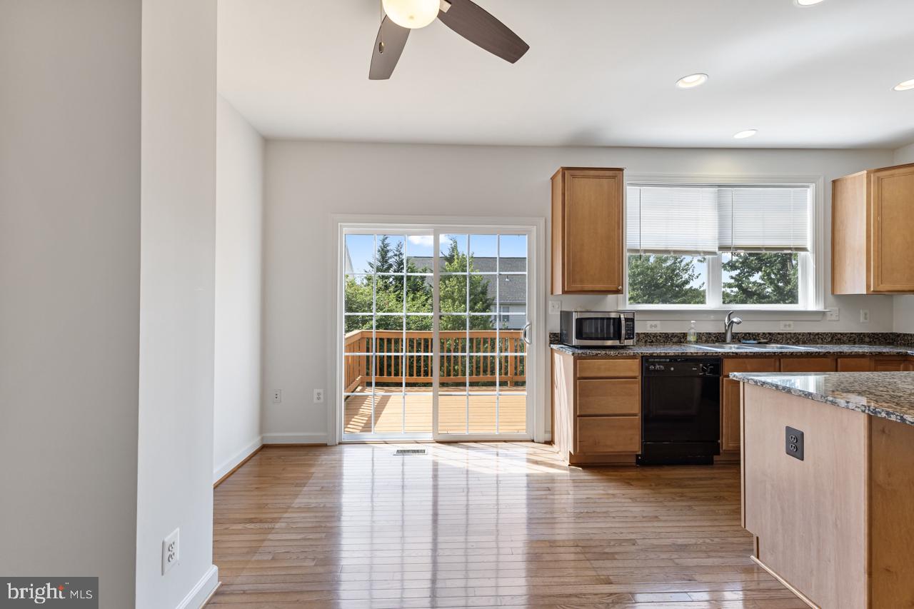 BLOOMS MILL - Residential Lease