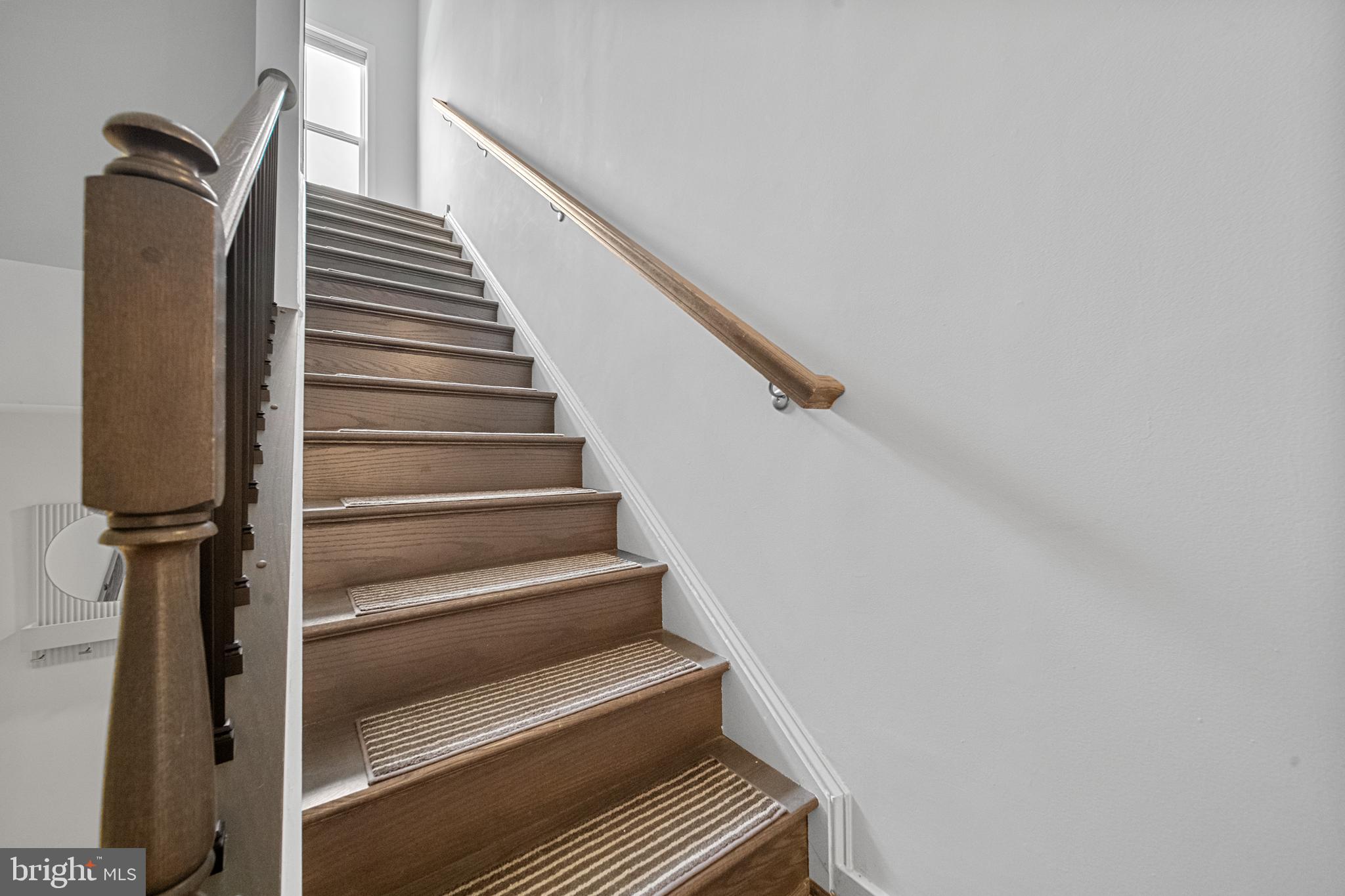 MOUNT VINEYARD - Residential