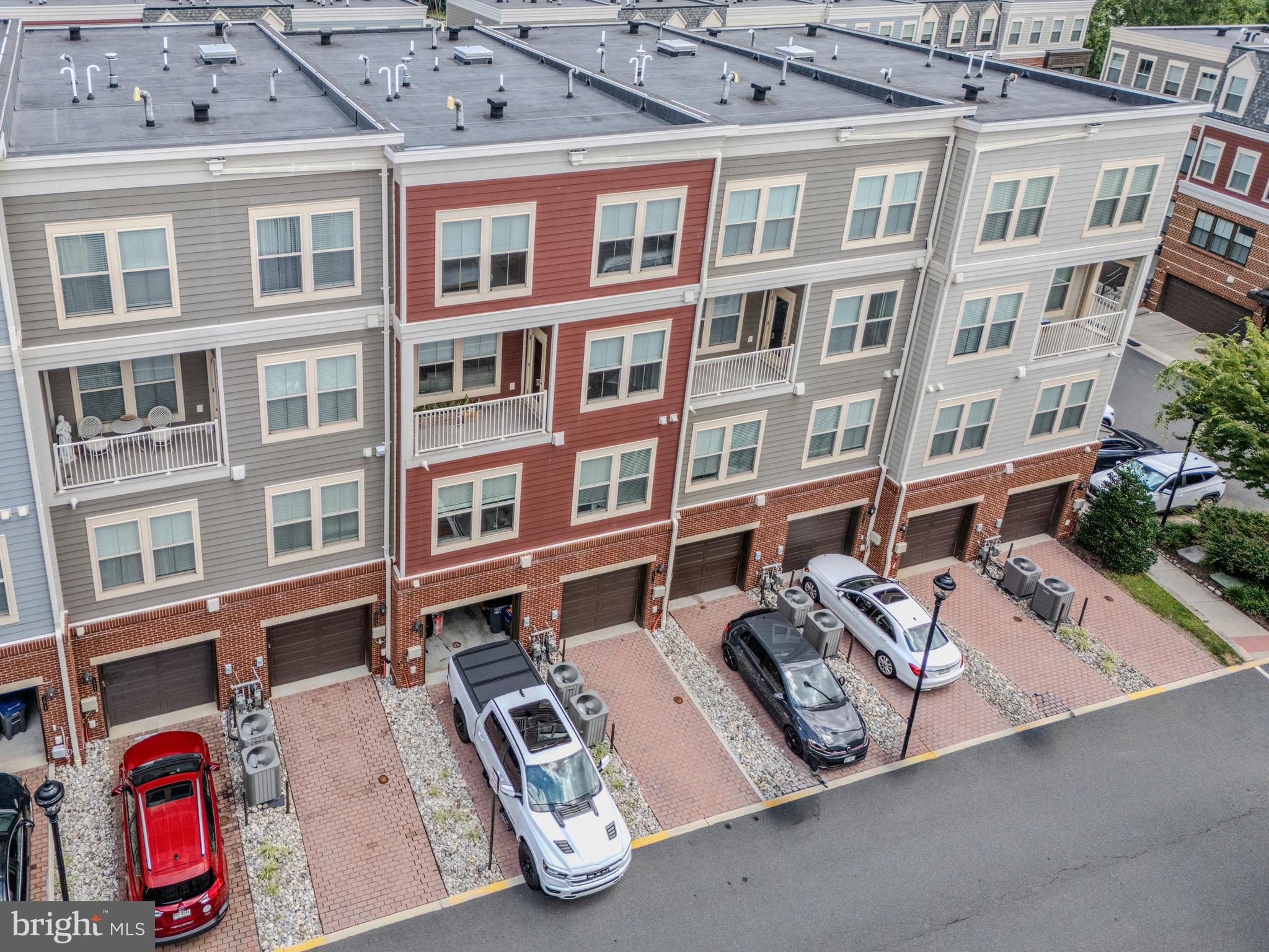 MOUNT VINEYARD - Residential