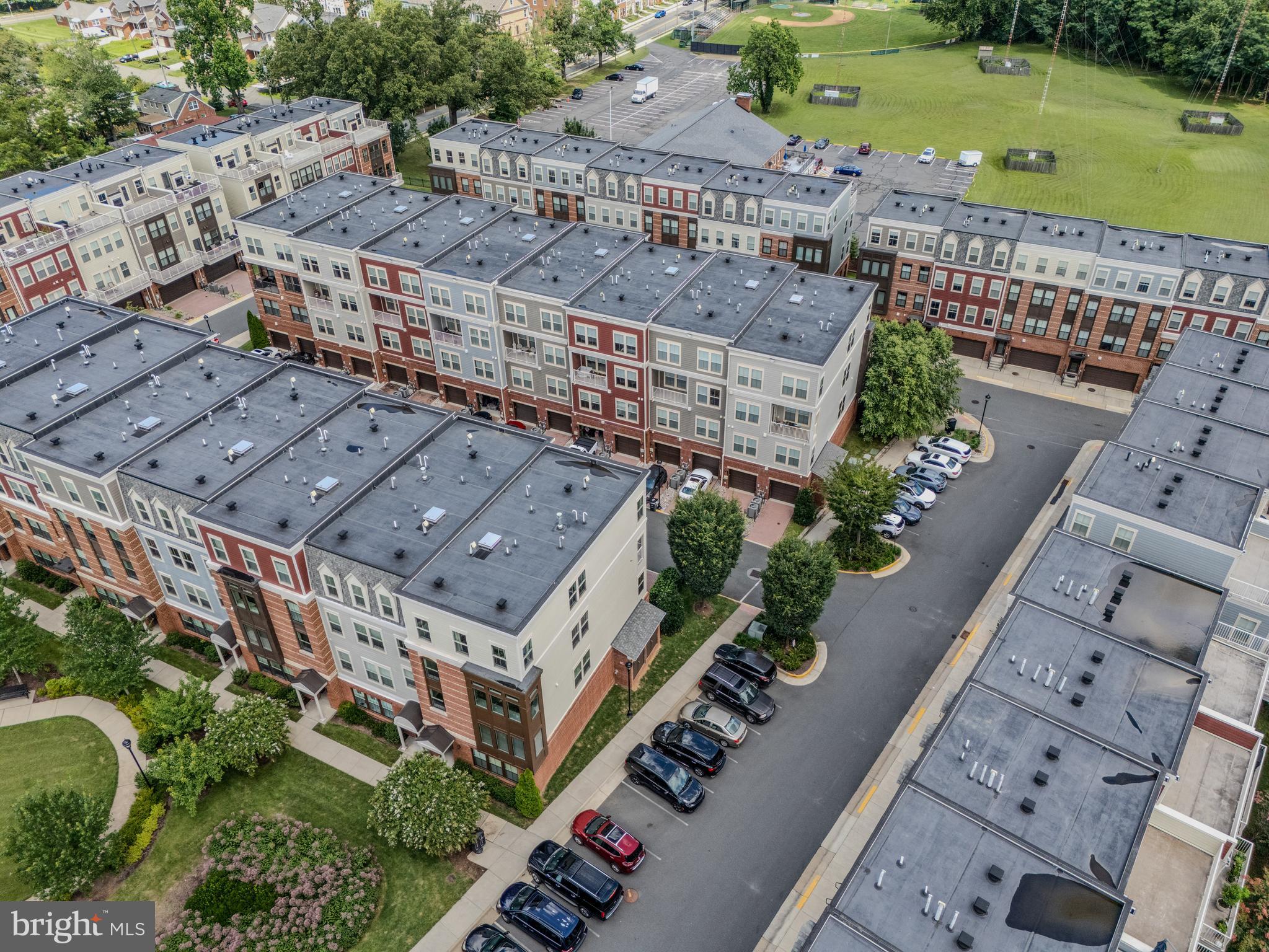 MOUNT VINEYARD - Residential