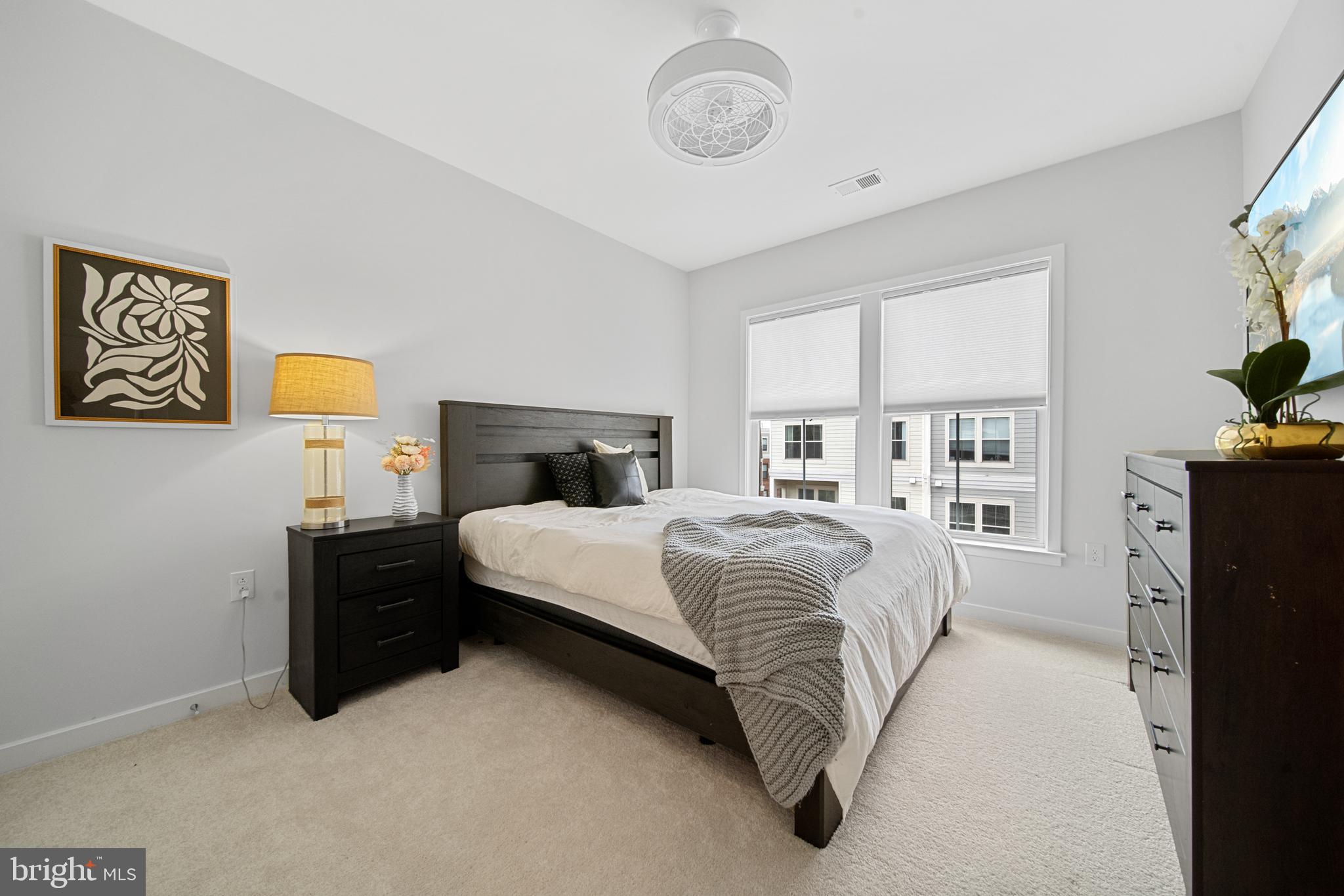 MOUNT VINEYARD - Residential