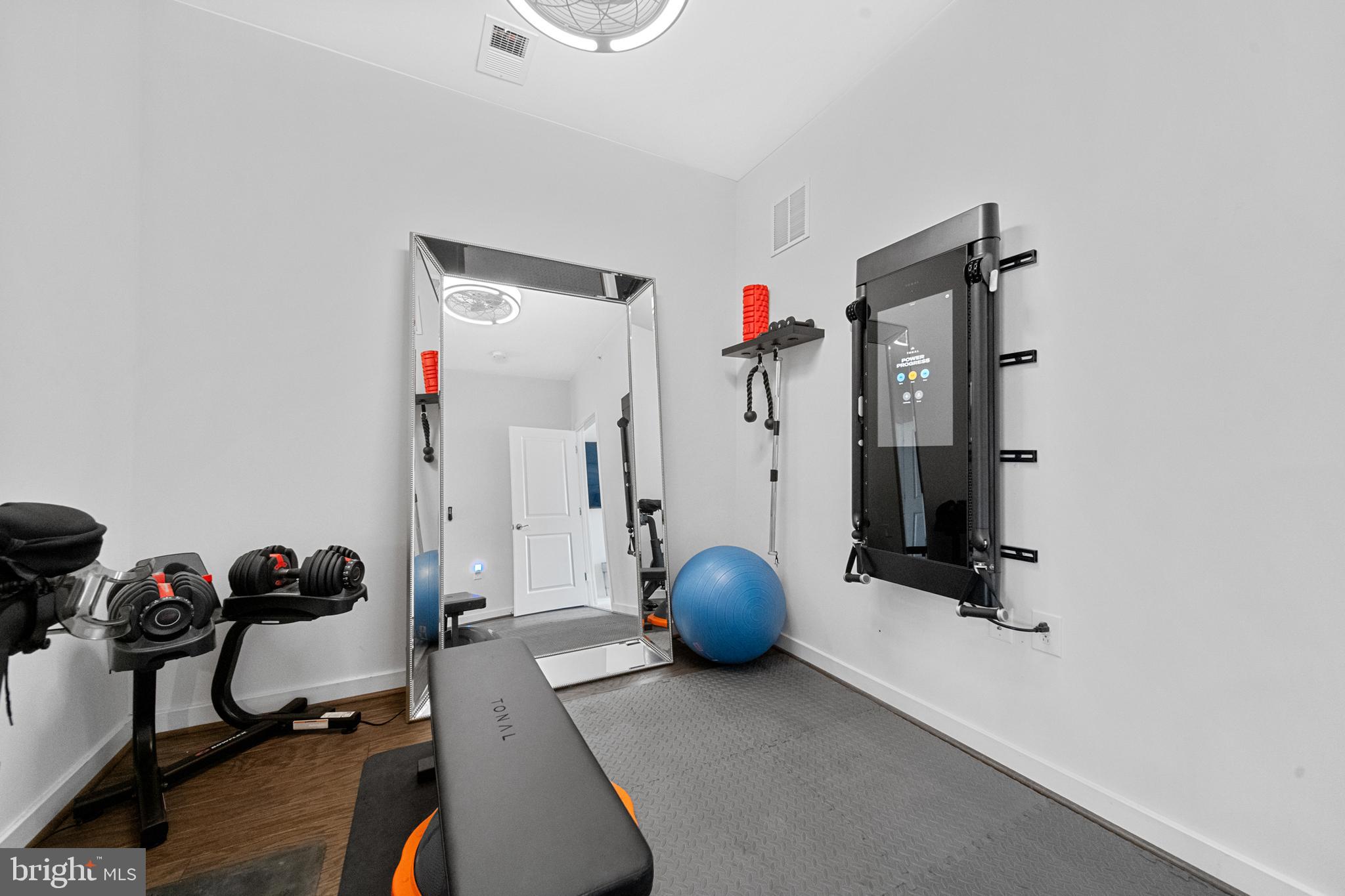 MOUNT VINEYARD - Residential