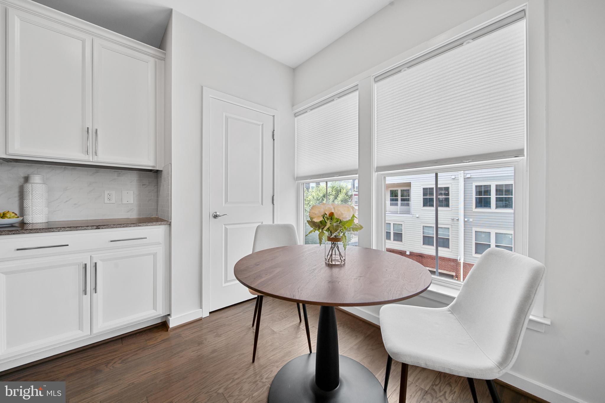 MOUNT VINEYARD - Residential